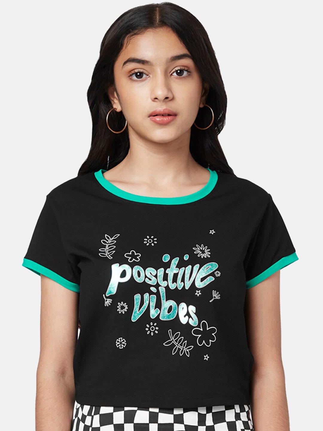 

Coolsters by Pantaloons Girls Black Typography Printed Cotton T-shirt