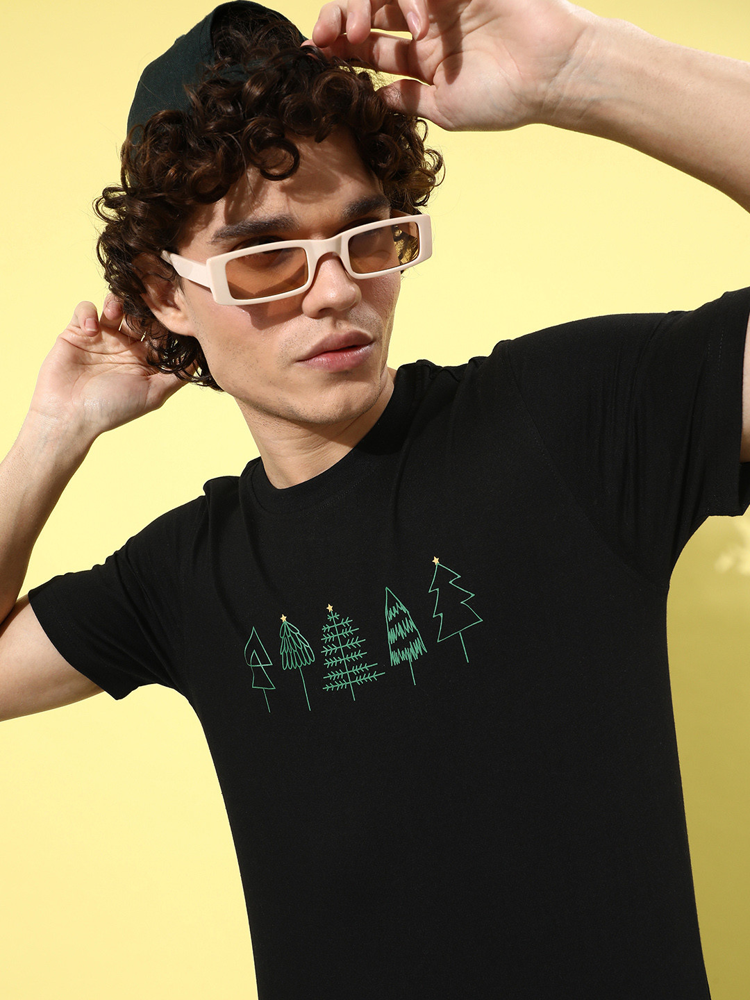 

Mast & Harbour Men Round Neck Printed T-shirt, Black