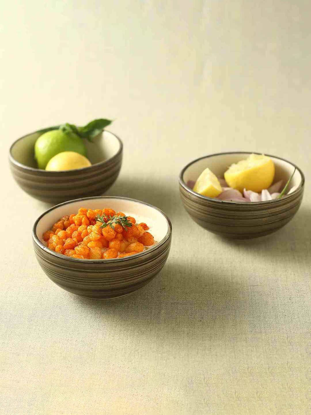 

Wonderchef Set Of 4 Brown Textured Stoneware Matte Bowls