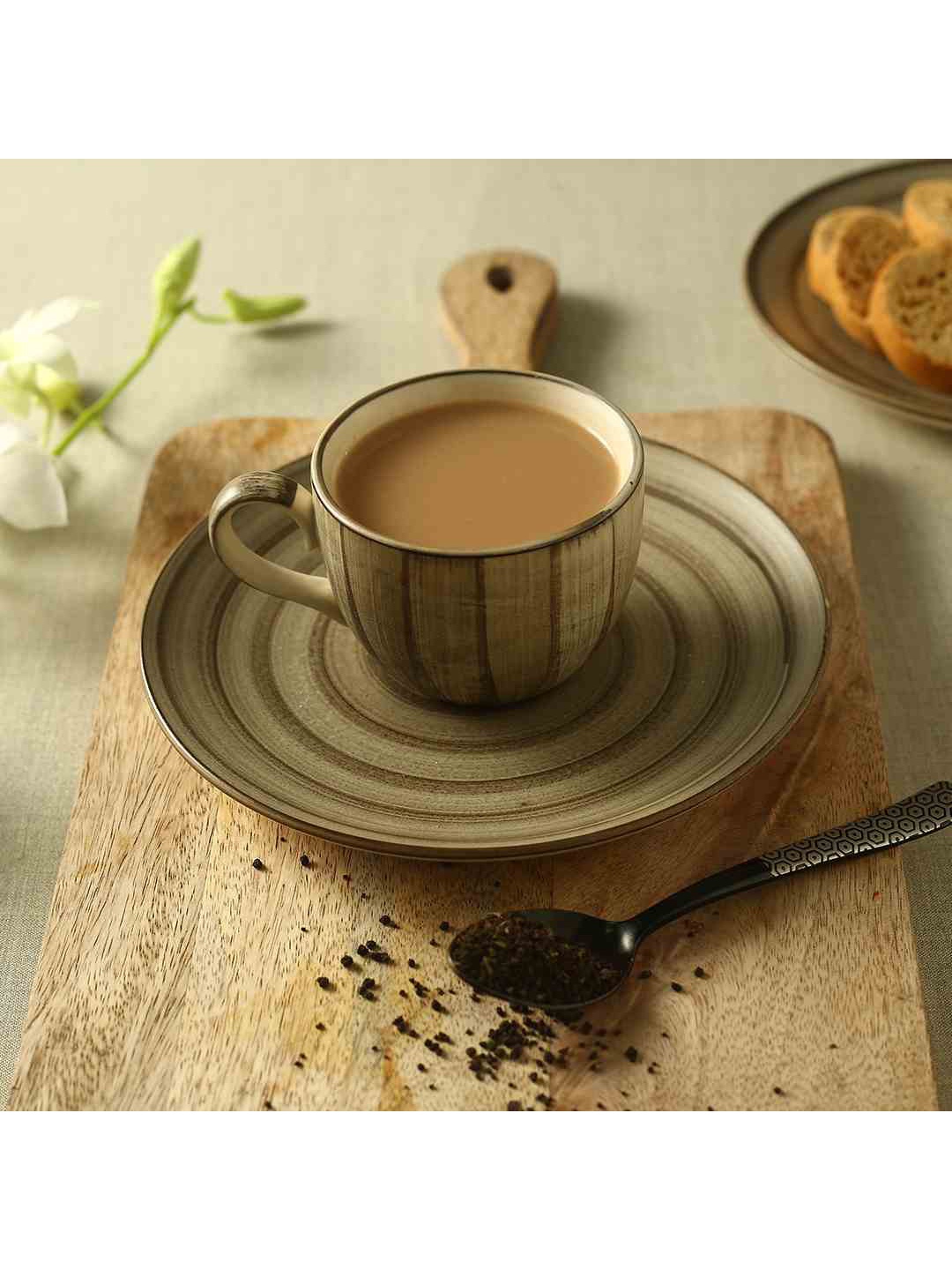 

Wonderchef Set Of 2 Brown Textured Dishwasher safe Stoneware Matte Cups 200ml each