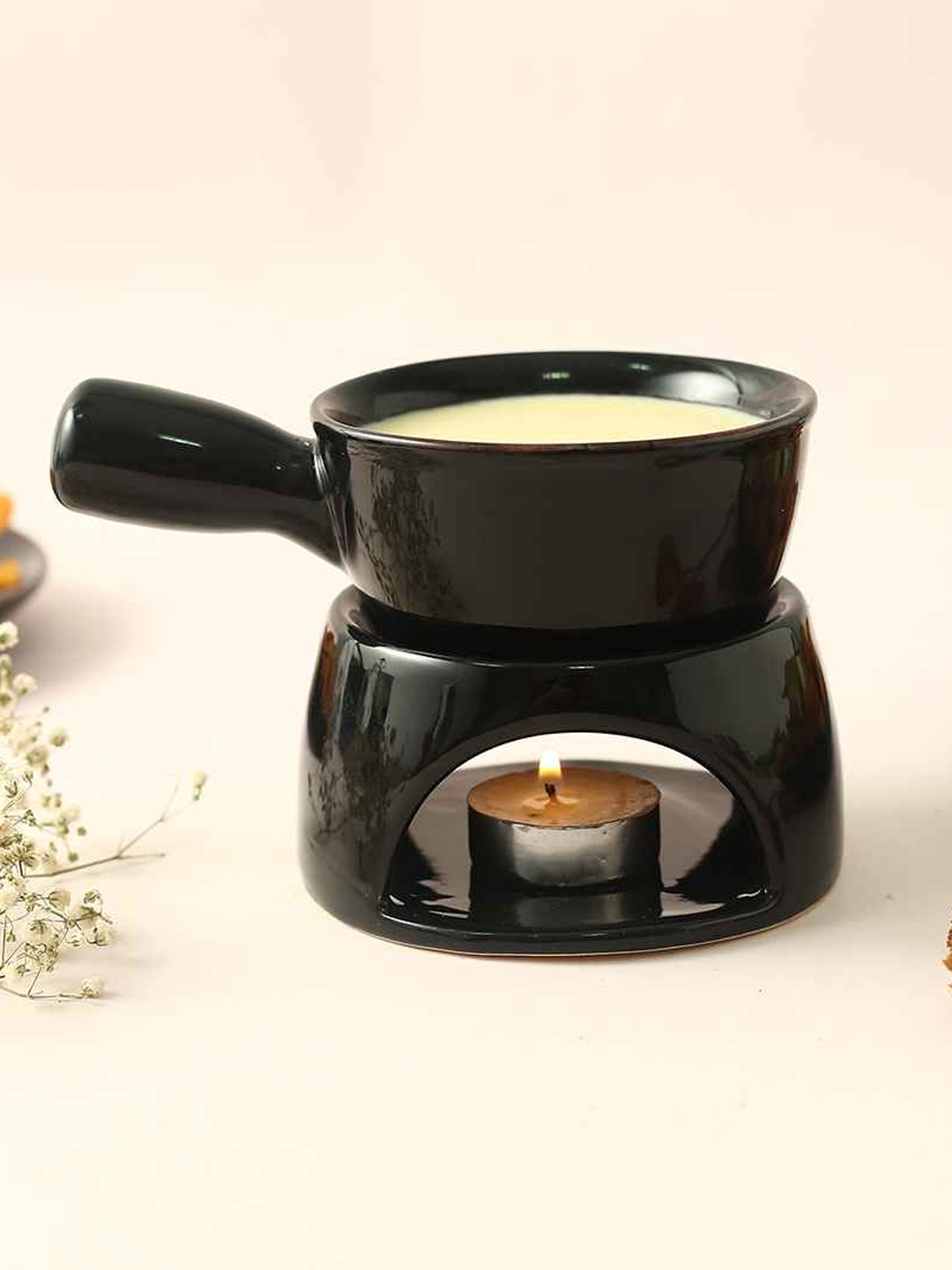 

Wonderchef Red & Black Solid Glaze Fondue Set