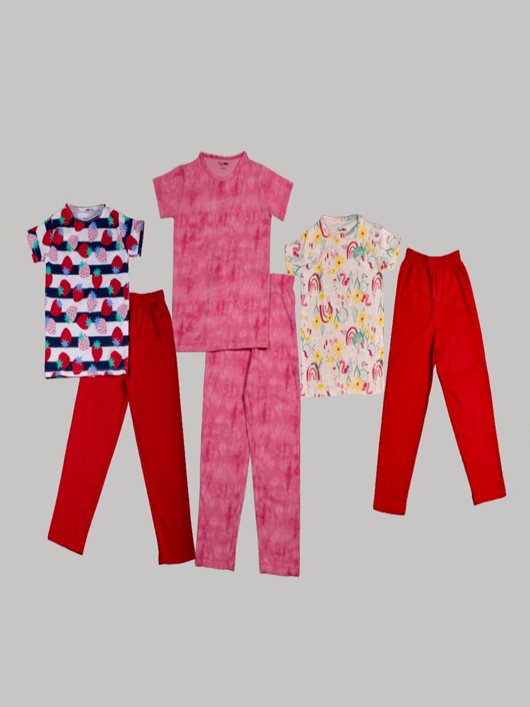 

Taatoom Pack Of 3 Girls Red & White Printed Cotton Night suit