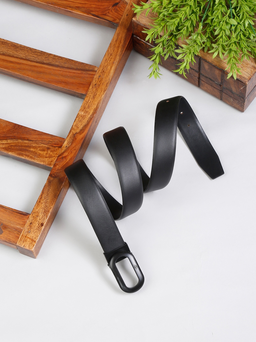 

MUTAQINOTI Men Black Leather Belt