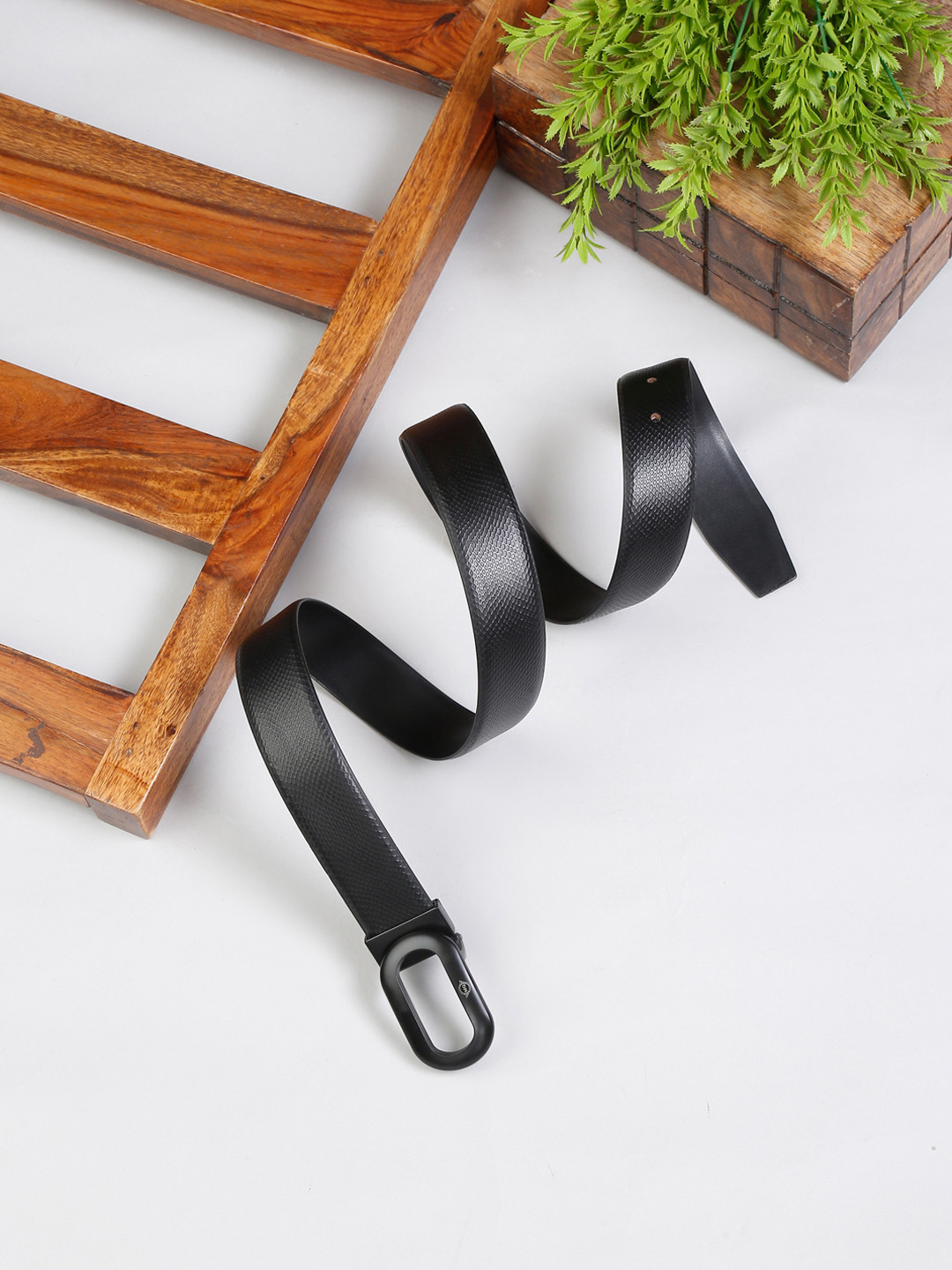 

MUTAQINOTI Men Black Leather Belt