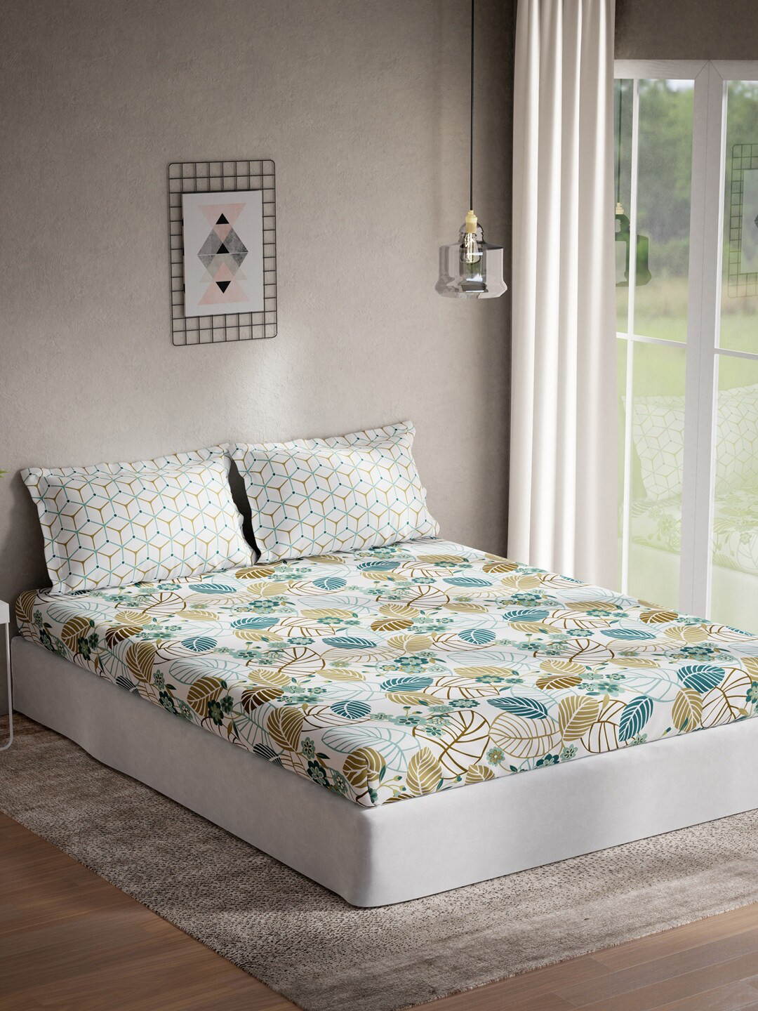 

DDecor White & Green Floral 140 TC Cotton Queen Bedsheet with 2 Pillow Covers