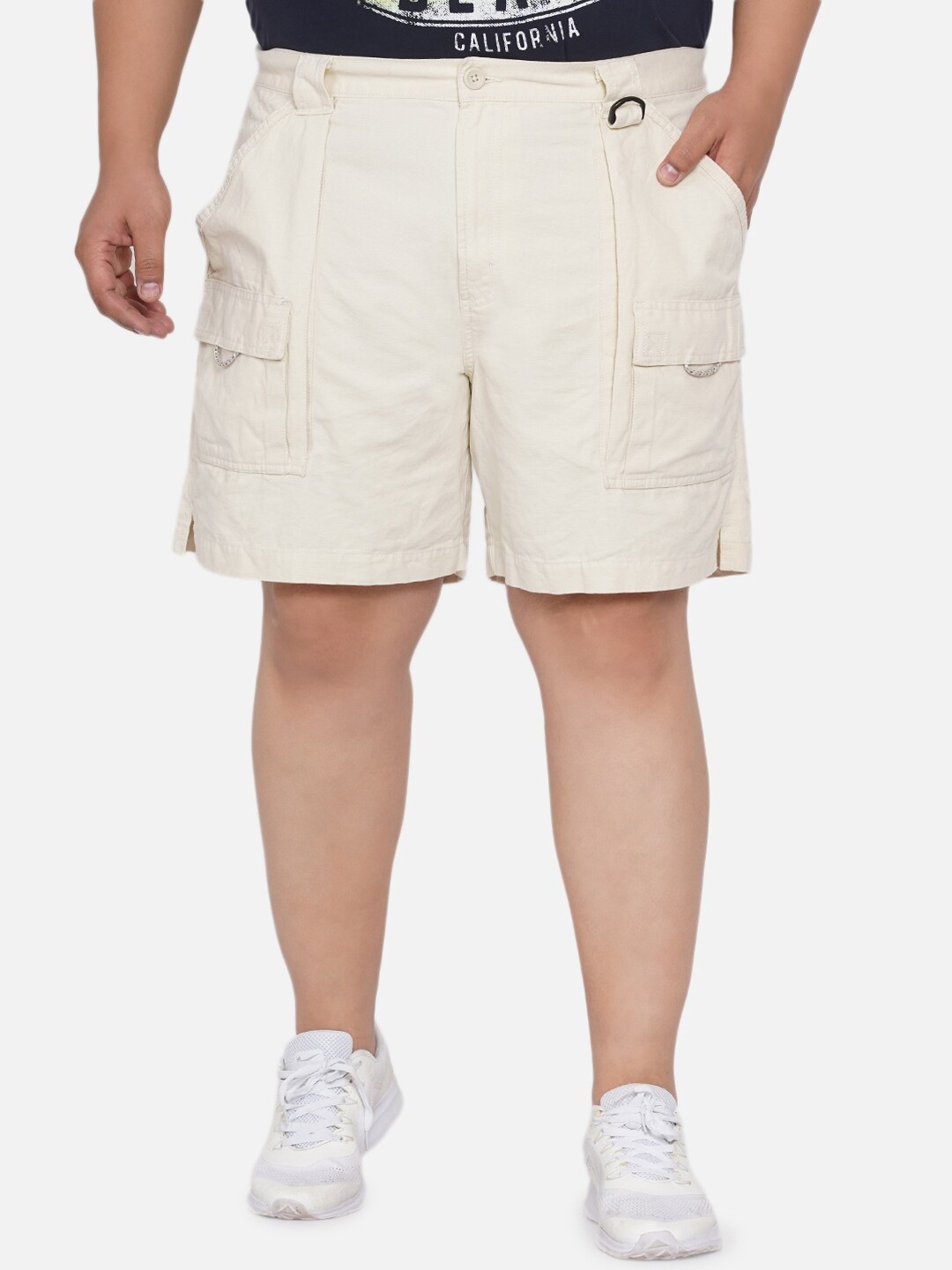

Santonio Men Beige Cargo Pure Cotton Shorts