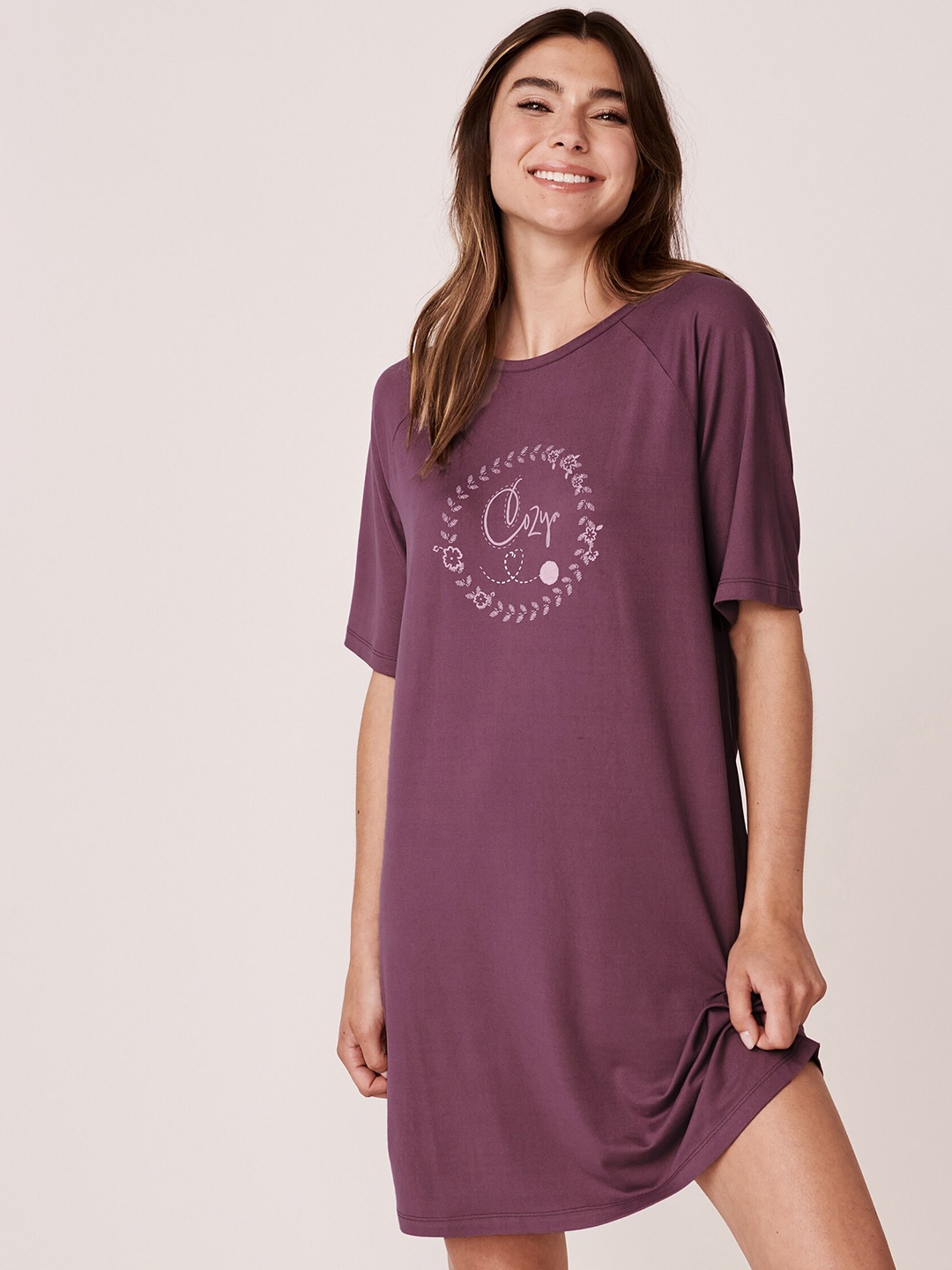 

La Vie en Rose Women Purple Printed Nightdress