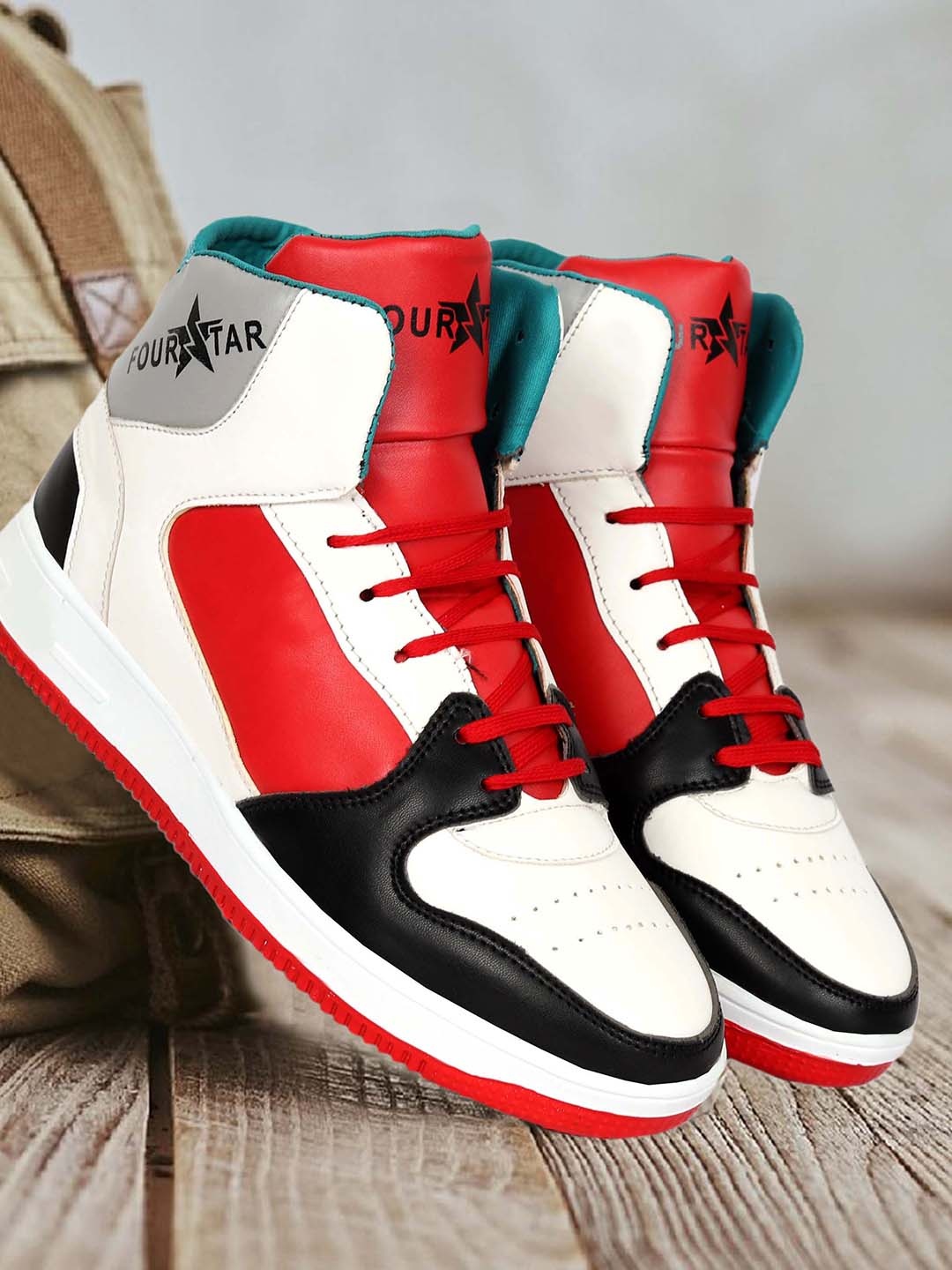 

FOUR STAR TRUCK SALES Men White Colourblocked Sneakers