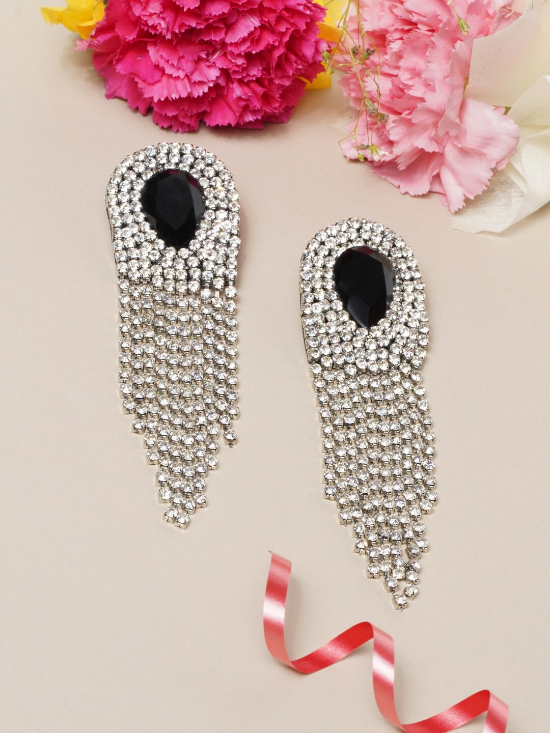 

DIVA WALK EXCLUSIVE Women Black & Silver-Plated Contemporary Drop Earrings