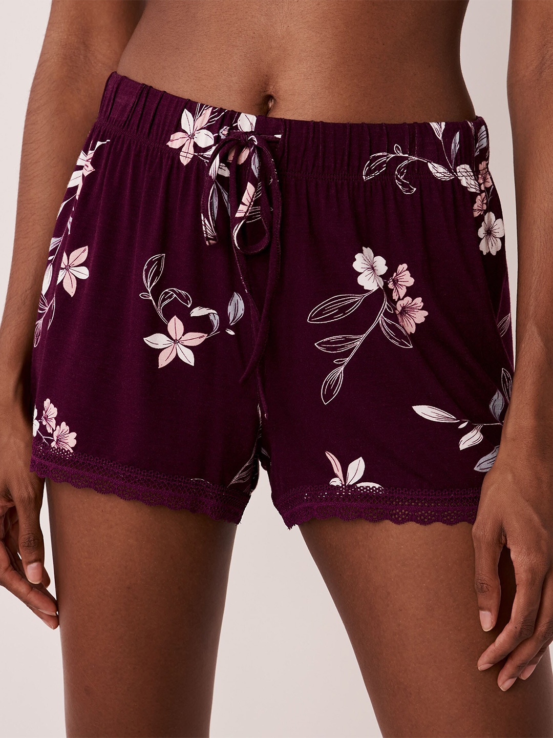 

La Vie en Rose Women Purple & Pink Printed Lounge Shorts
