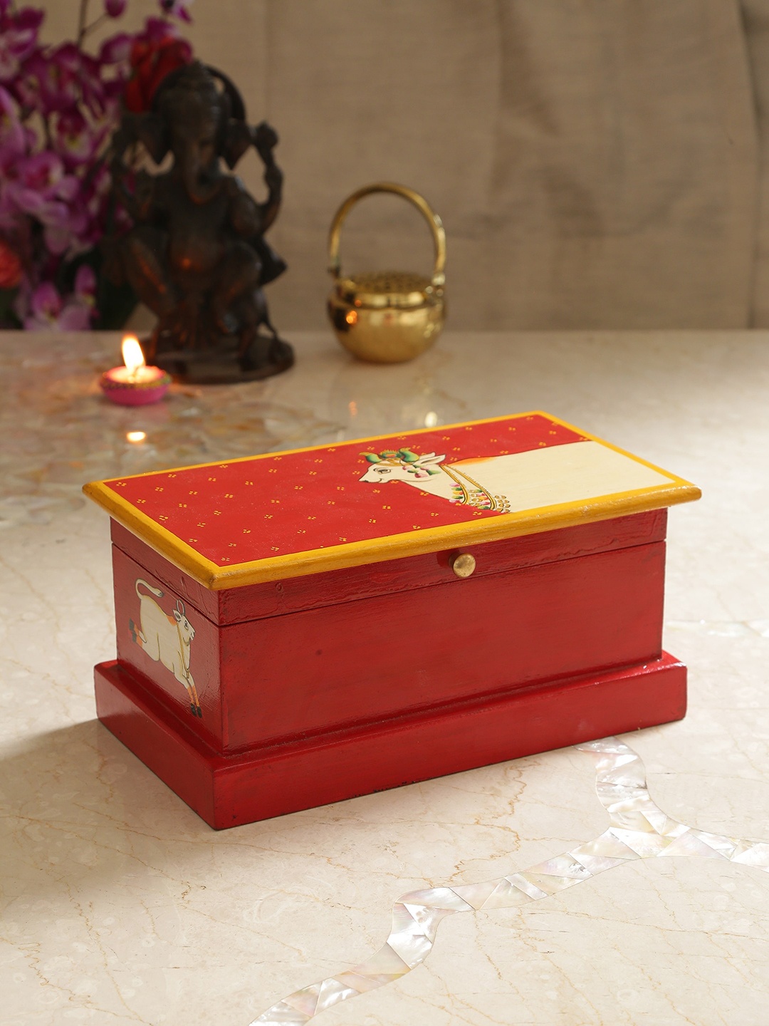 

Amoliconcepts Red & Beige Printed Wooden Cow Box