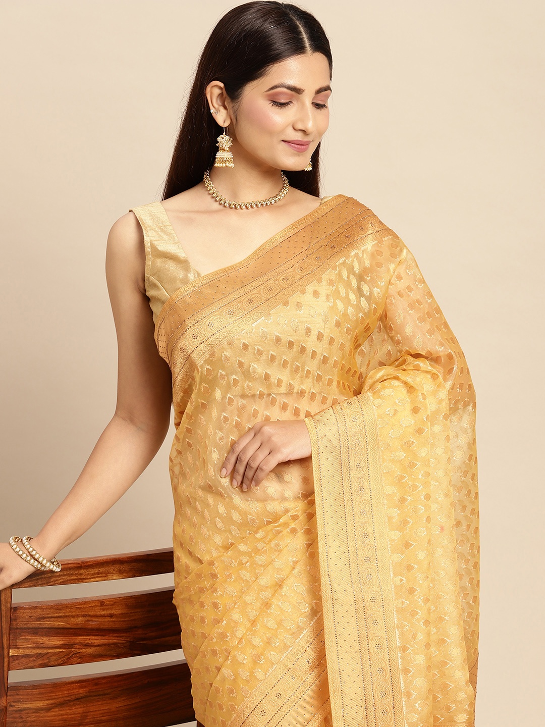 

MOHEY Yellow Woven Design Organza Saree