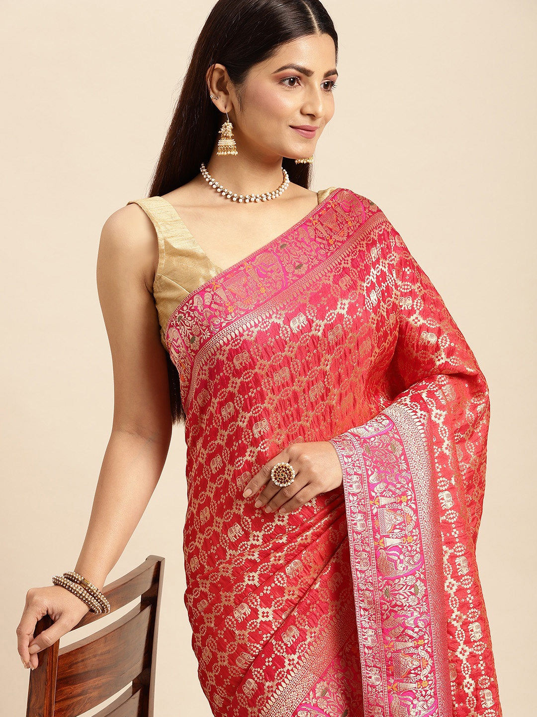 

MOHEY Red & Gold-Toned Ethnic Motifs Woven Design Art Silk Saree