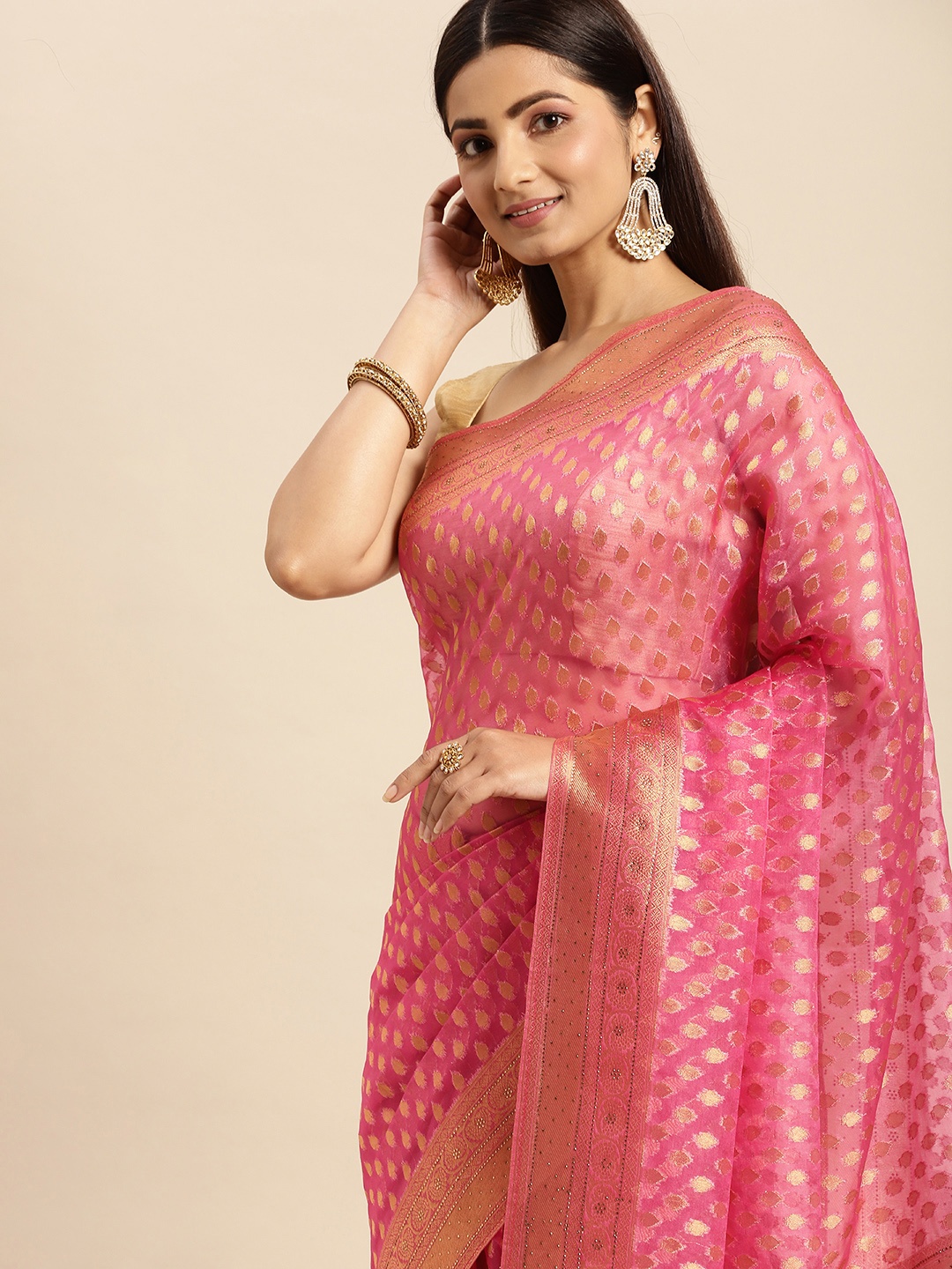 

MOHEY Pink & Gold-Toned Woven Design Organza Saree