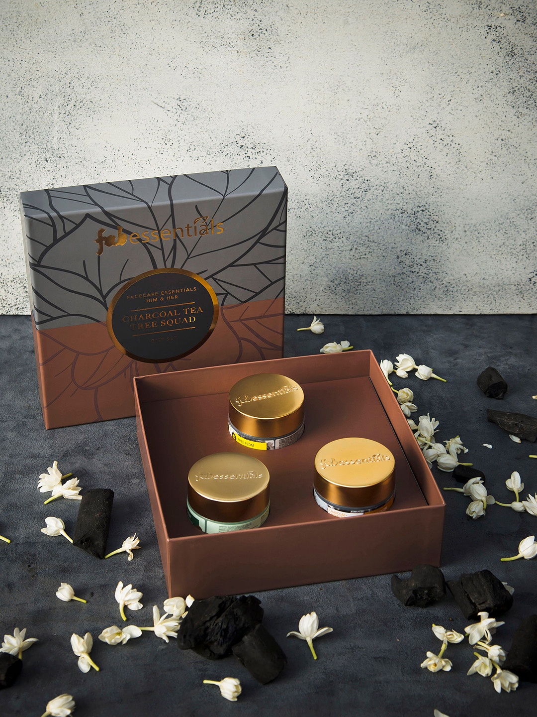 

fabessential Charcoal Tea Tree Squad Gift Set, Multi