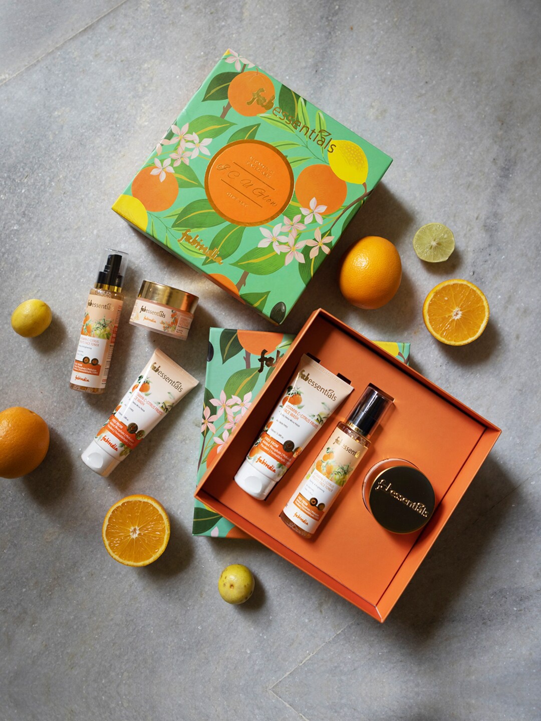 

Fabindia I C U Glow Vitamin C Face Care Gift Set, Multi