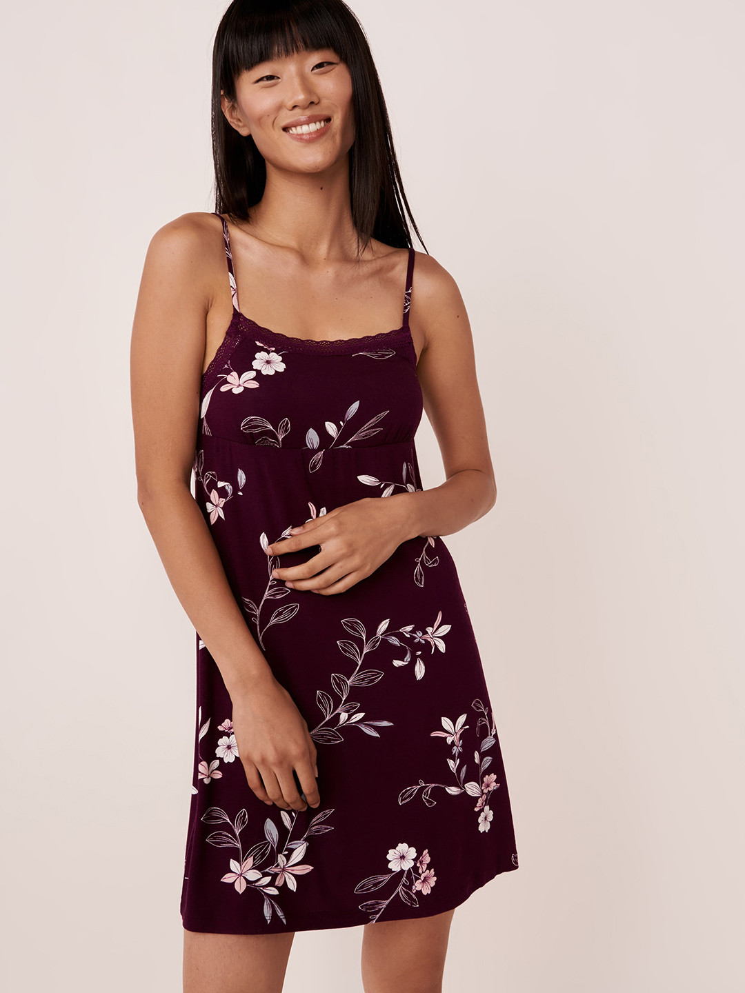 

La Vie en Rose Floral Printed Nightdress, Burgundy