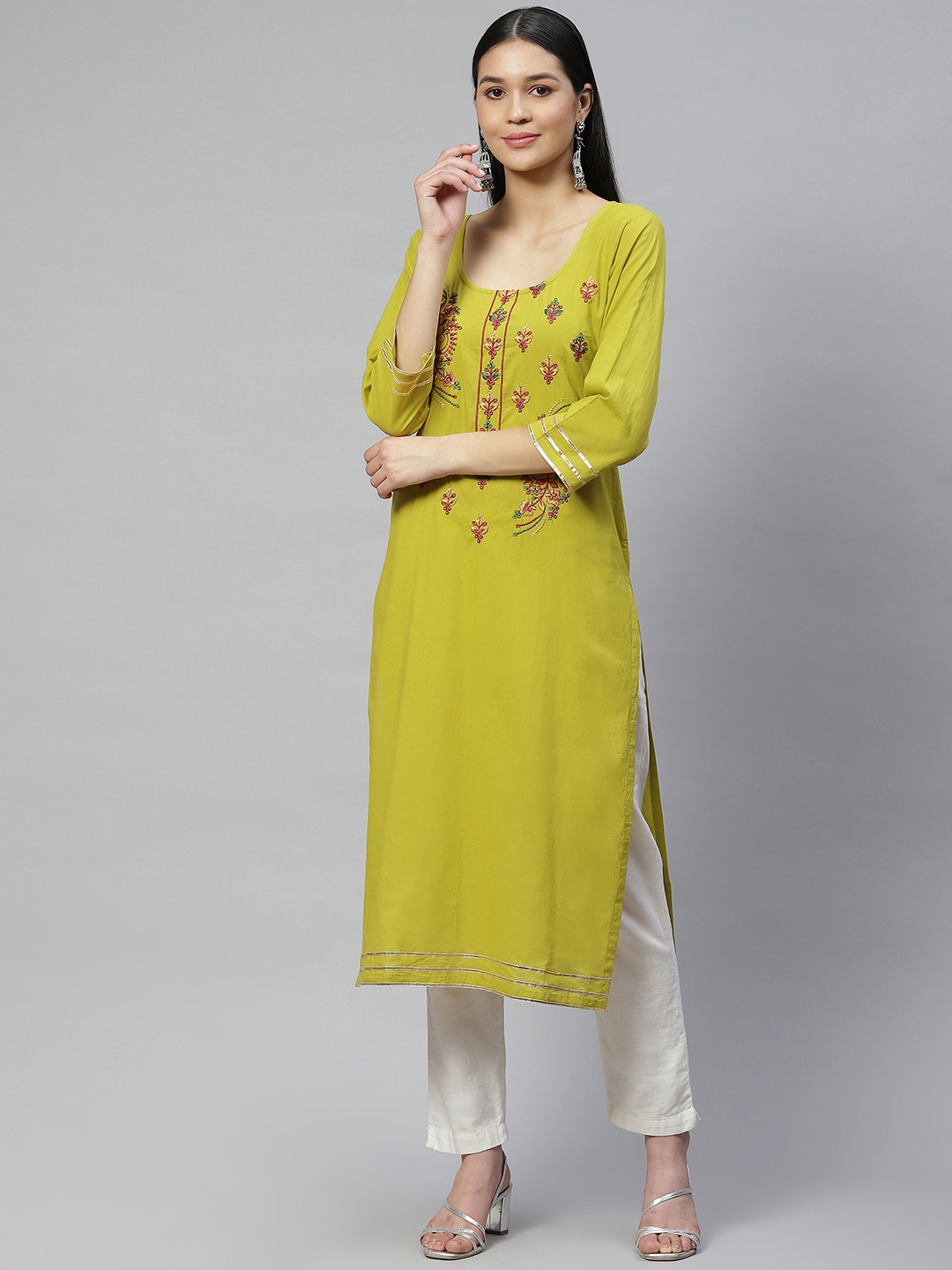 

Wabii Women Lime Green Cotton Yoke Design Kurta