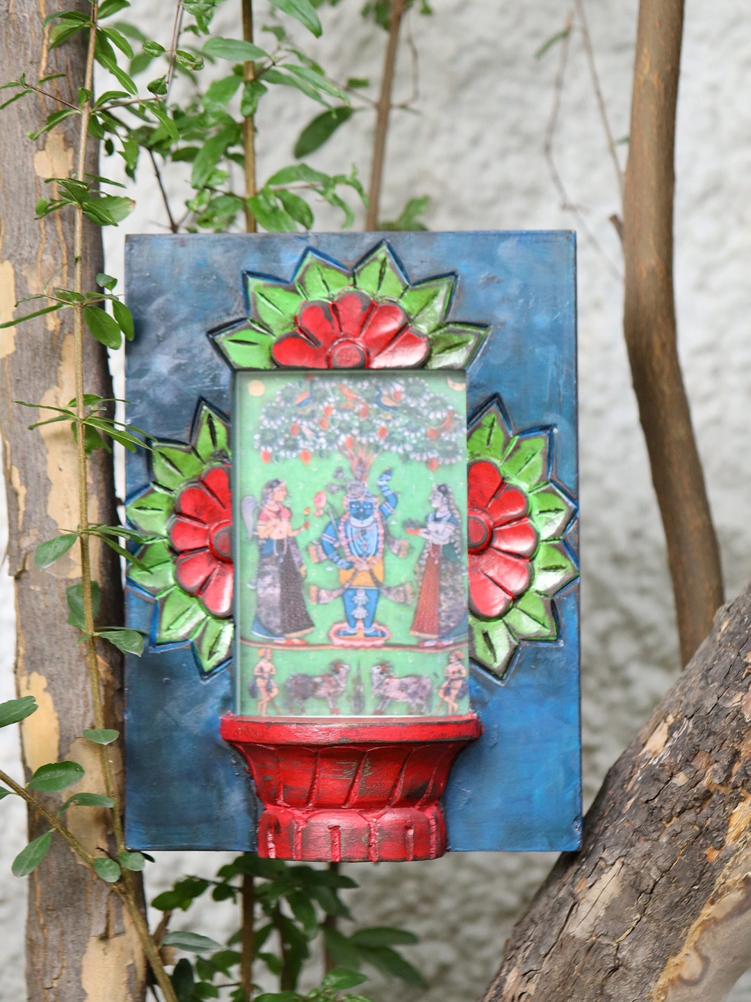 

Amoliconcepts Blue & Green Antique Flower Motif Wood Wall Decor