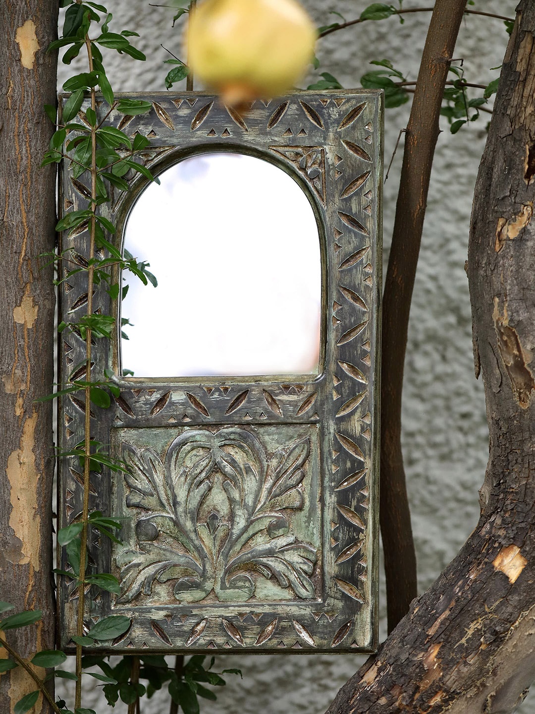 

Amoliconcepts Green Antique Mirror Wall Decor
