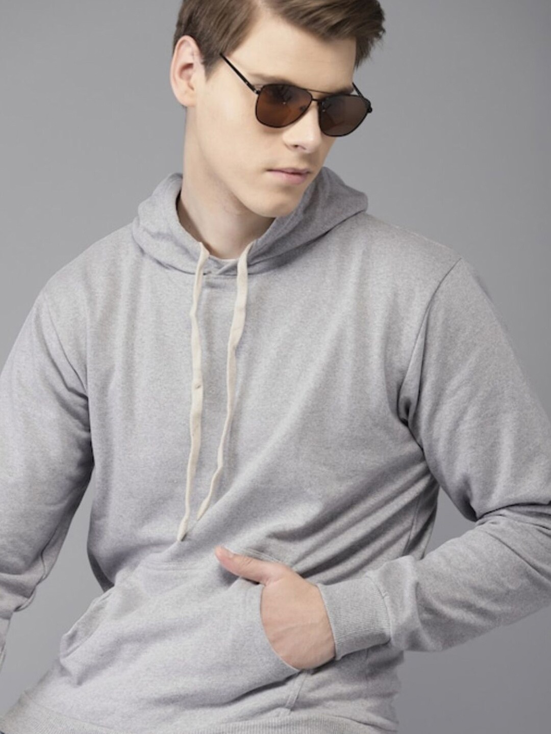 

Campus Sutra Men Grey Hooded Sweatshirt