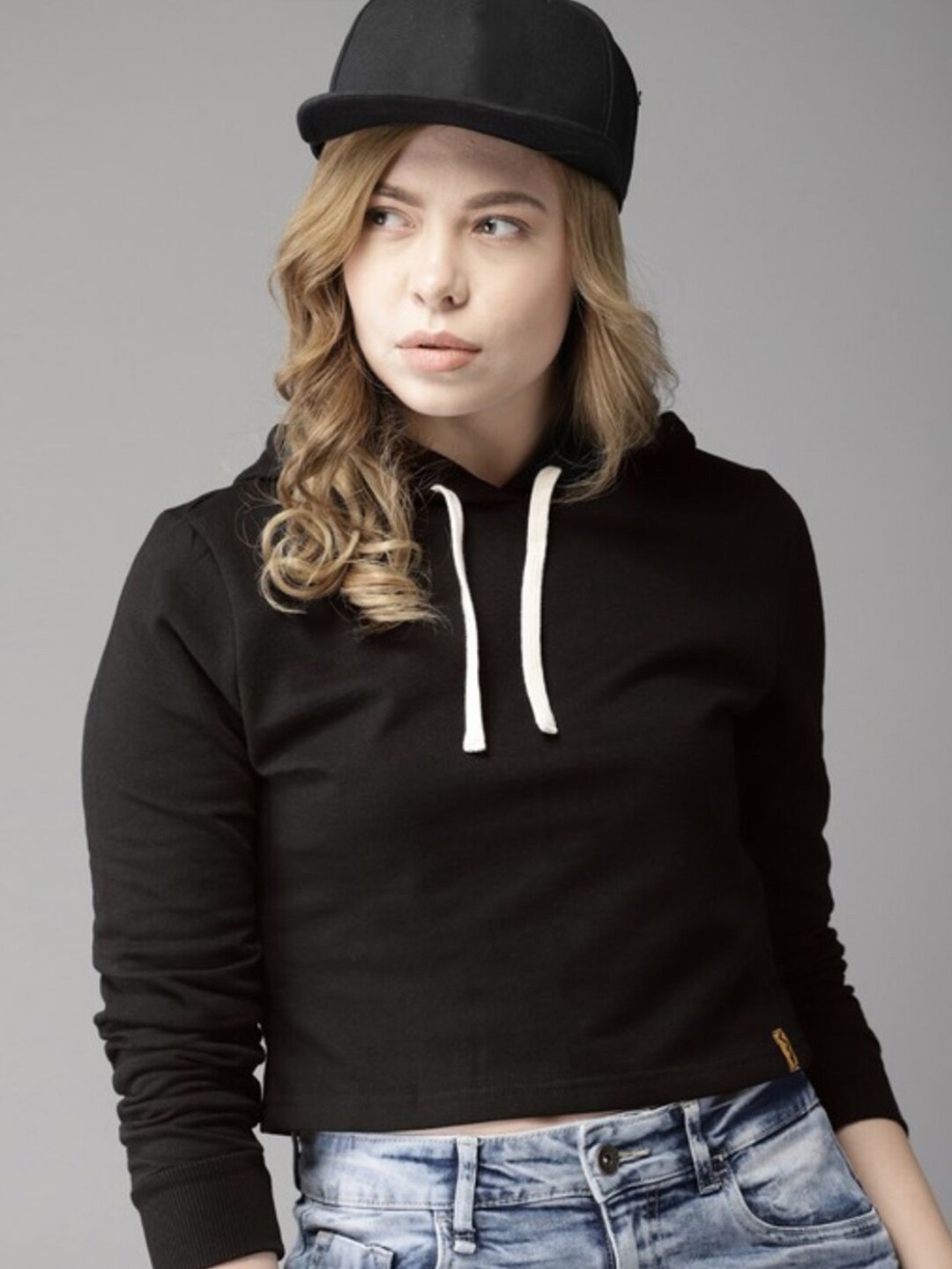 

Campus Sutra Women Black Hooded Sweatshirt