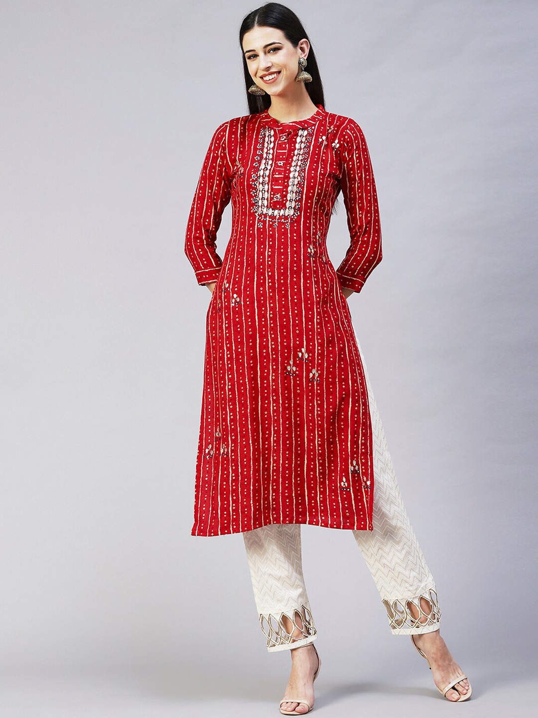 

FASHOR Women Red Bandhani Printed Straight Kurta