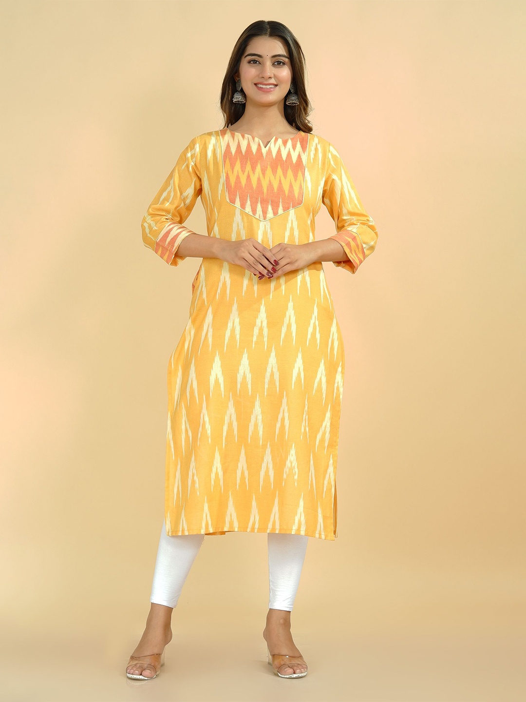

Tetalee Women Yellow & White Geometric Printed Kurta