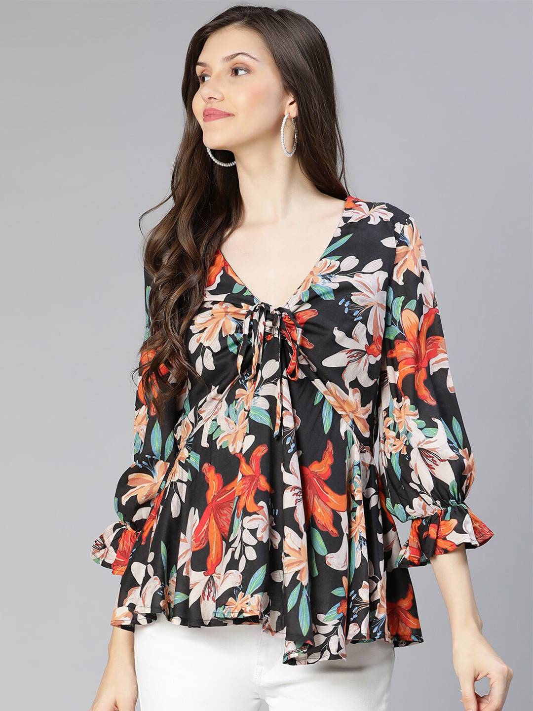 

Oxolloxo Women Black & Orange Floral Printed Empire Top