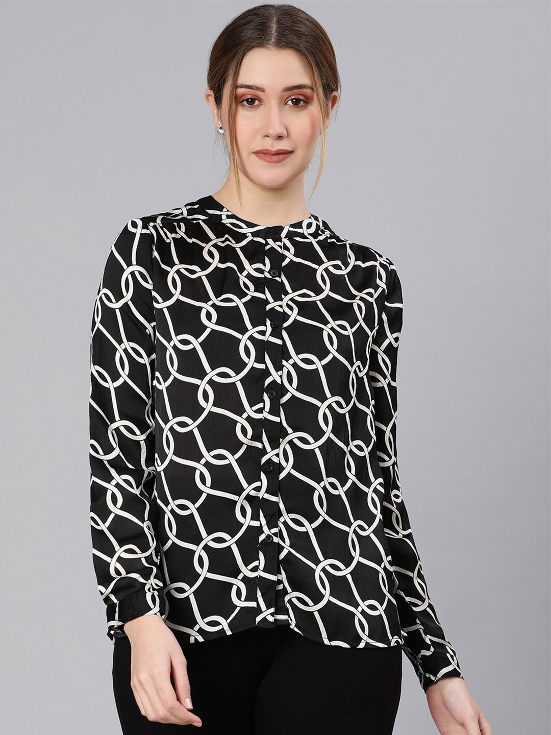 

Oxolloxo Women Black Classic Printed Casual Shirt