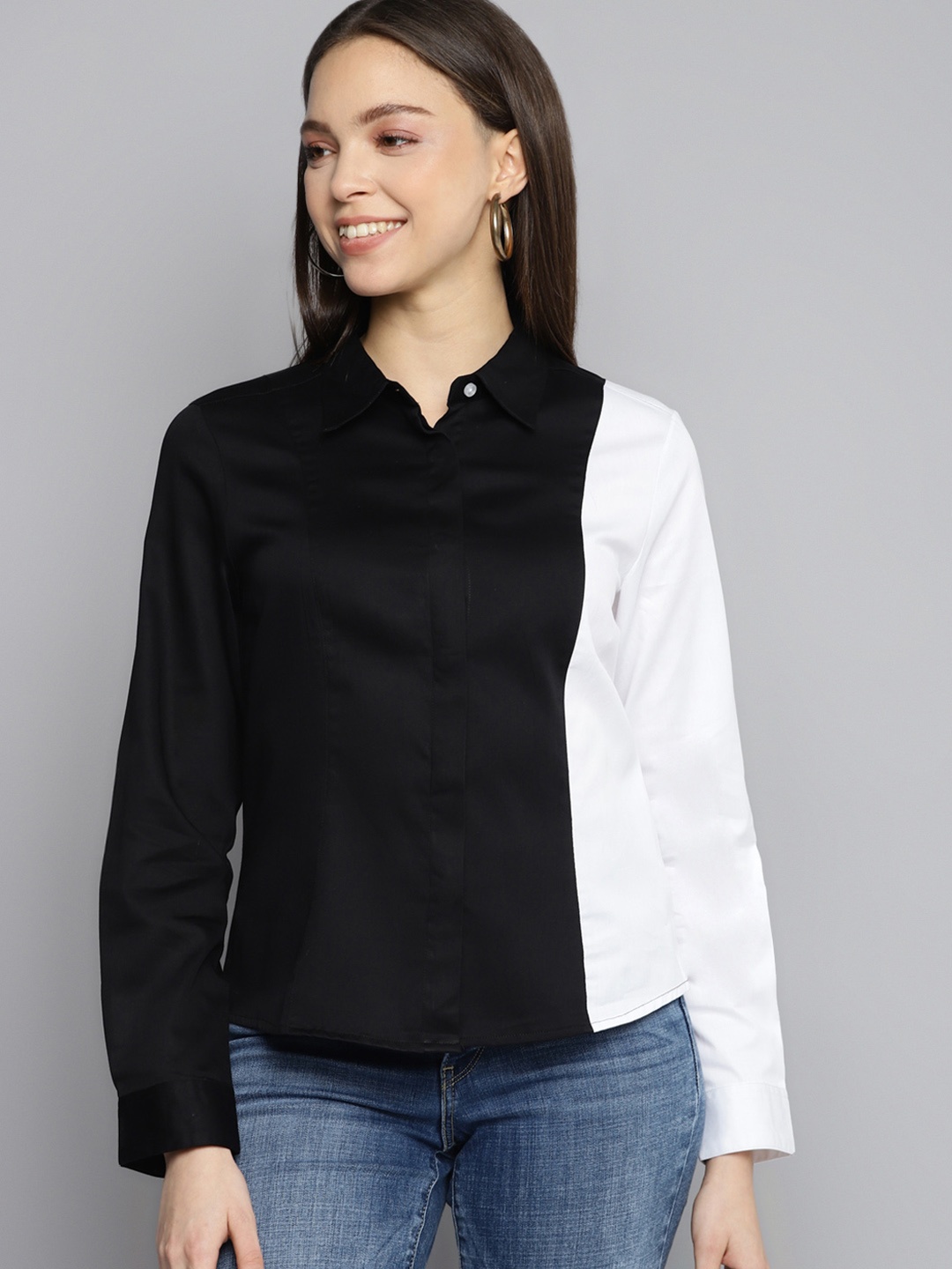 

DENNISON Women Black Slim Fit Colourblocked Casual Shirt
