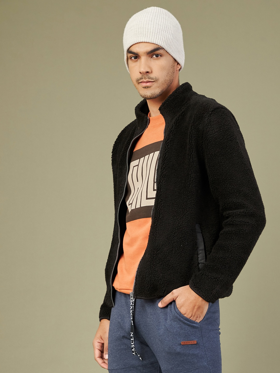 

MASCLN SASSAFRAS Men Black Sweatshirt