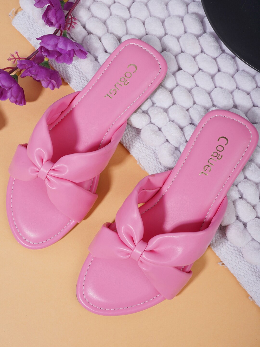

Cogner Women Pink Solid Synthetic Open Toe Flats