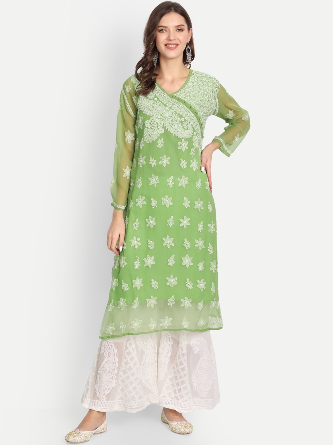 

Indiankala4u Women Green Ethnic Motifs Embroidered Chikankari Kurta with Palazzos