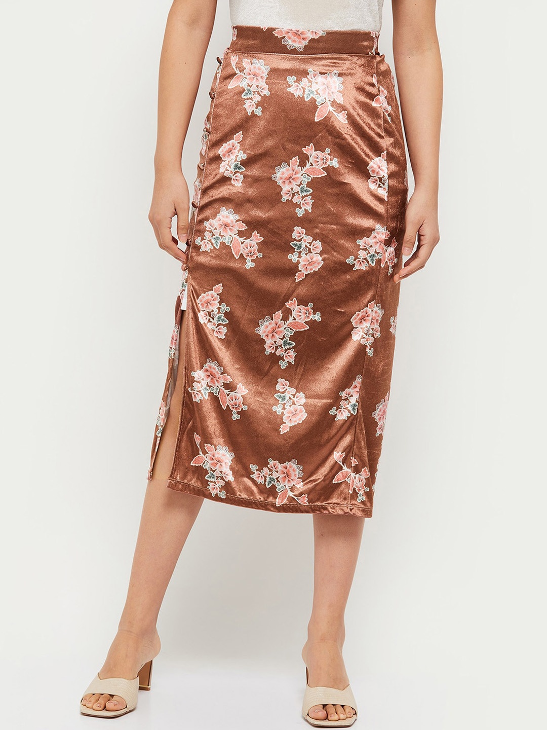 

max Women Brown Printed Midi Straight Skirts