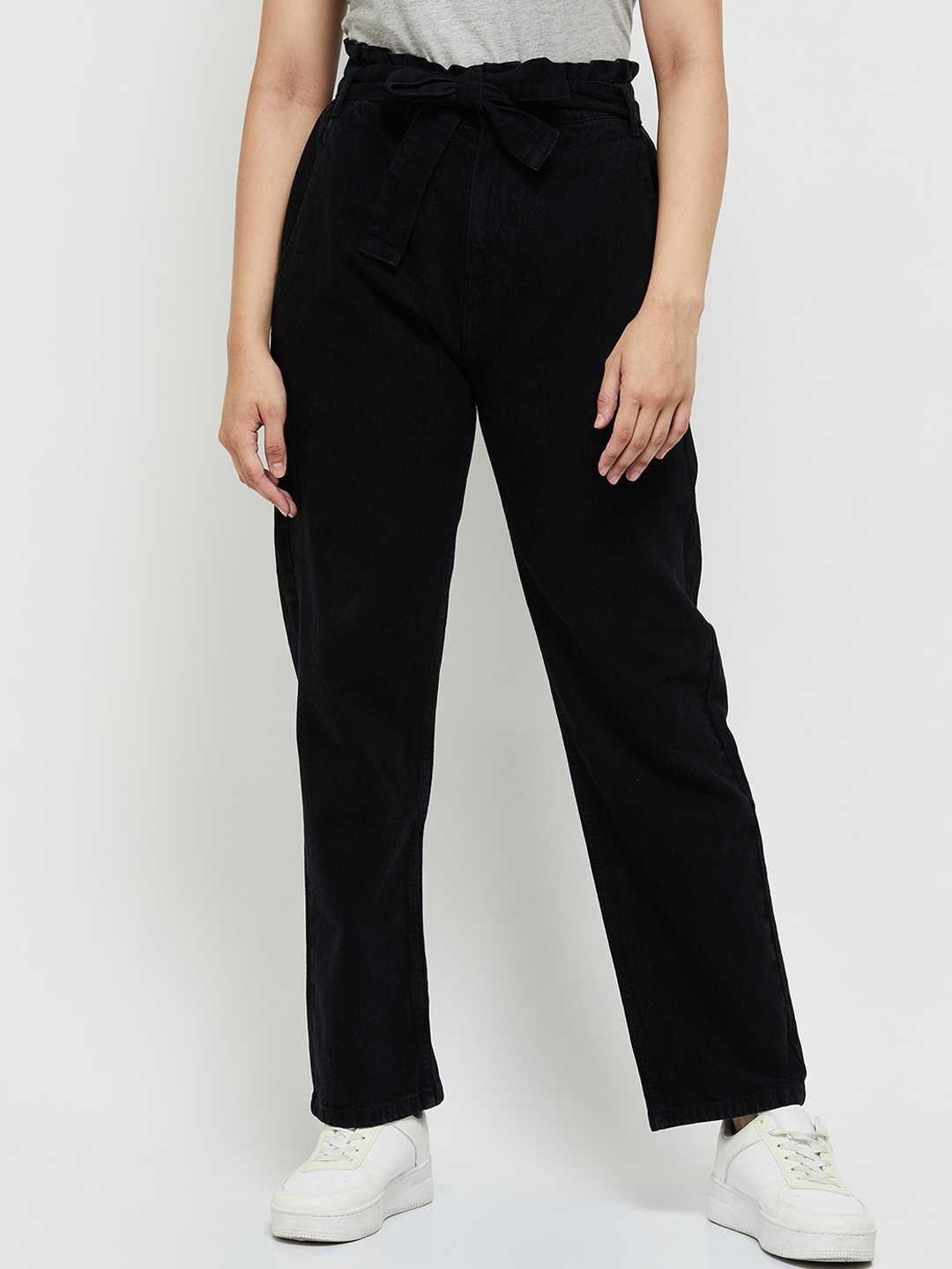 

max Women Black Jeans