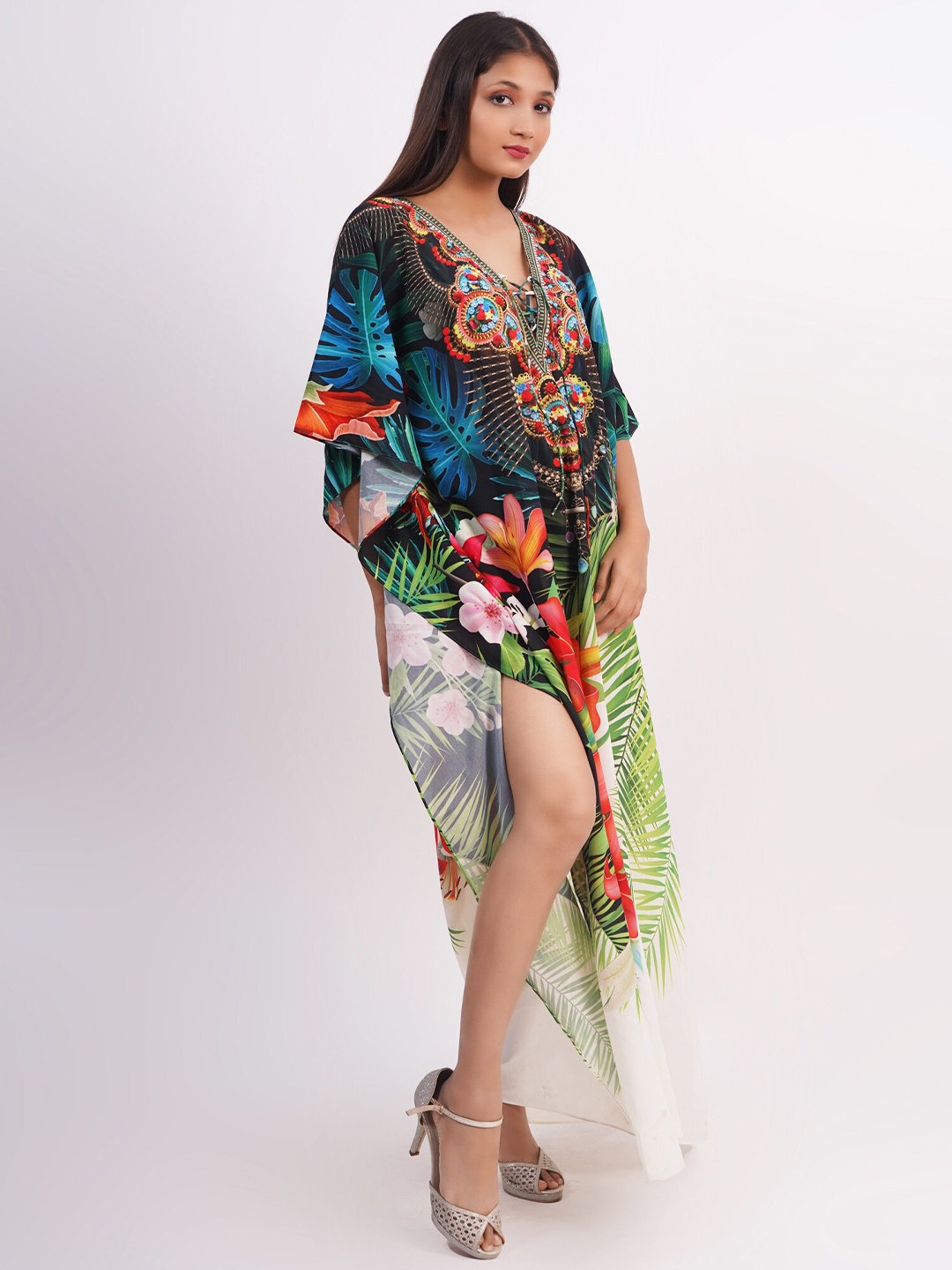 

Rajoria Instyle Black & Green Tropical Print Georgette Kaftan Dress