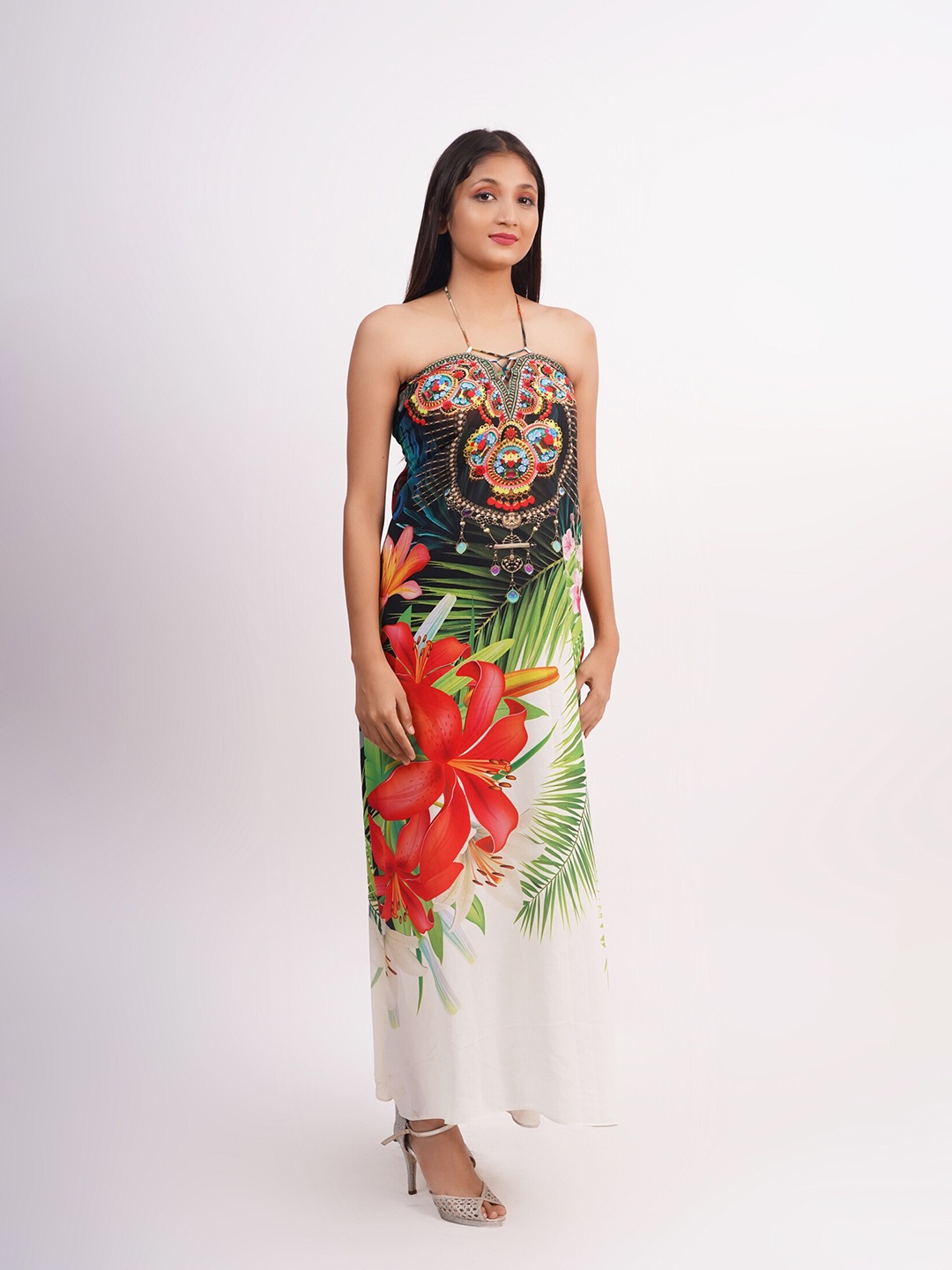 

Rajoria Instyle Black & White Tribal Halter Neck Georgette Maxi Maxi Dress
