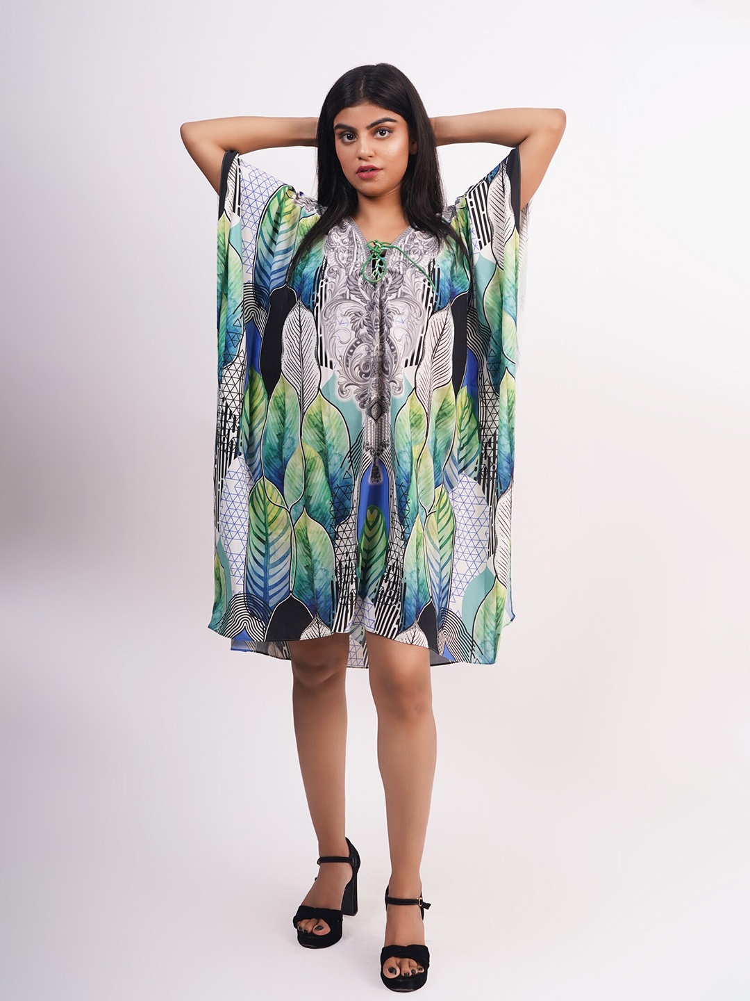 

Rajoria Instyle White & Green Tropical Georgette A-Line Dress