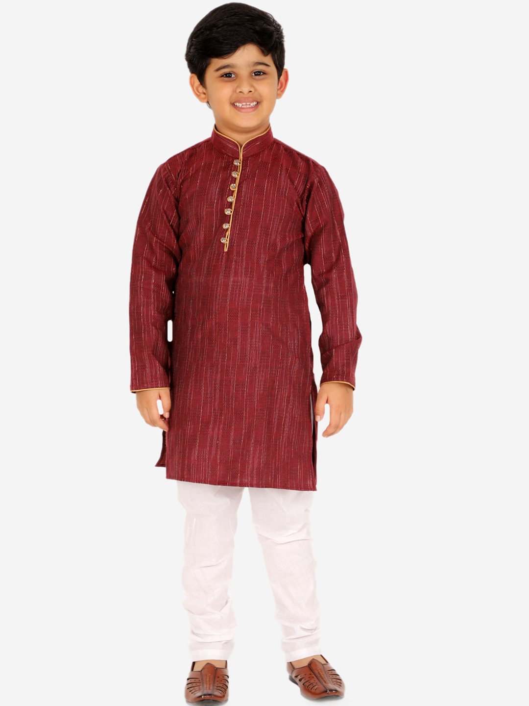 

Pro-Ethic STYLE DEVELOPER Boys Maroon Geometric Printed Pure Cotton Kurta with Pyjamas