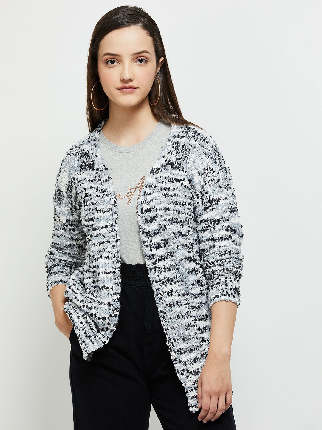 

max Women Grey & White Printed Shrug