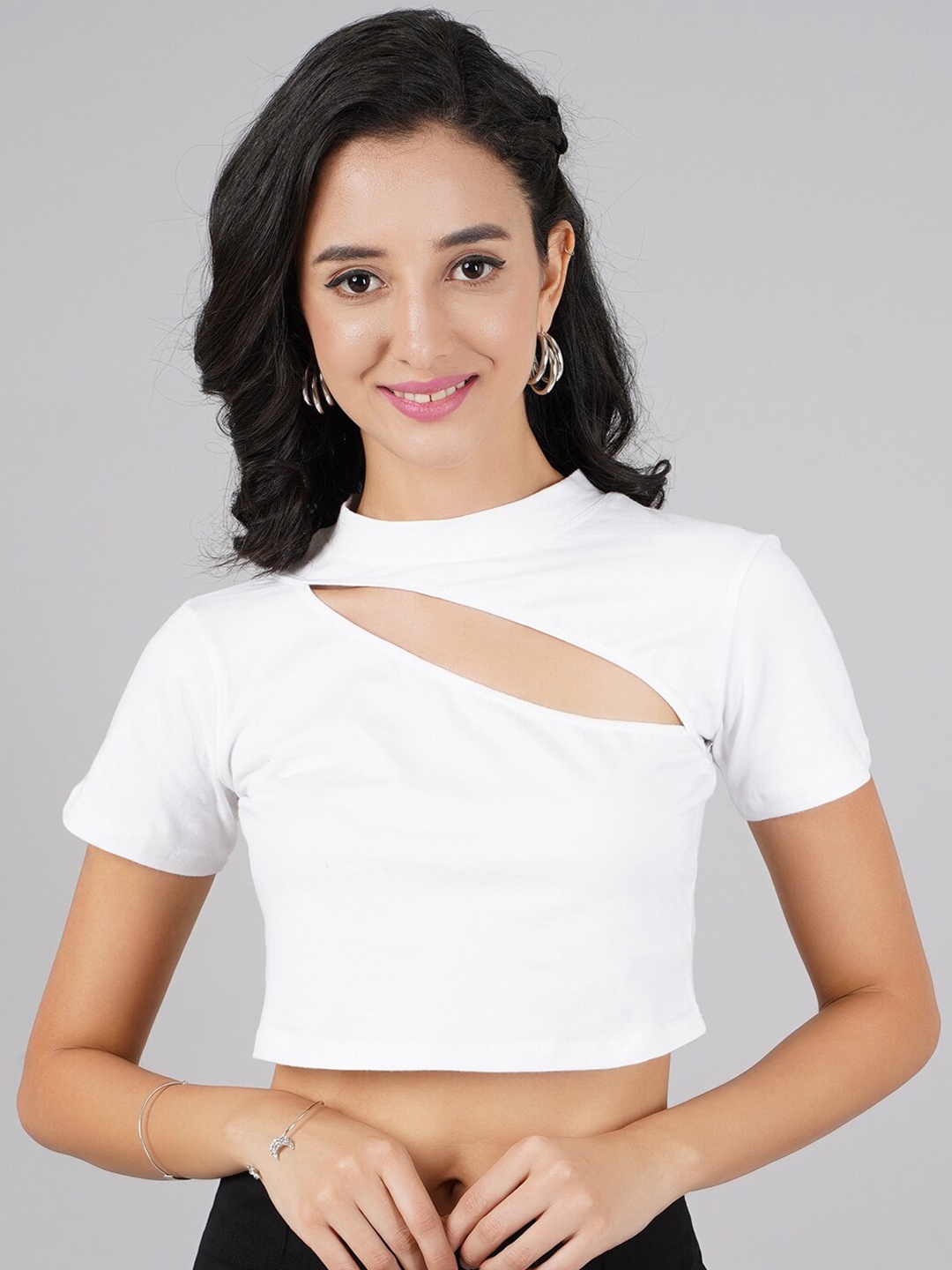 

DIVA WALK EXCLUSIVE White Pure Cotton Cut Out Crop Top