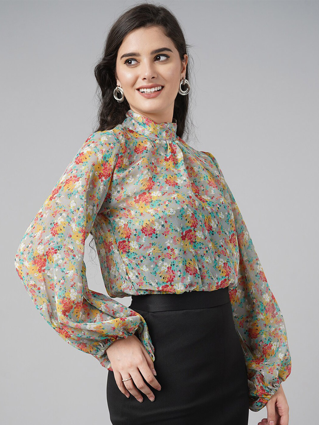 

DIVA WALK EXCLUSIVE Grey & Red Floral Printed Top