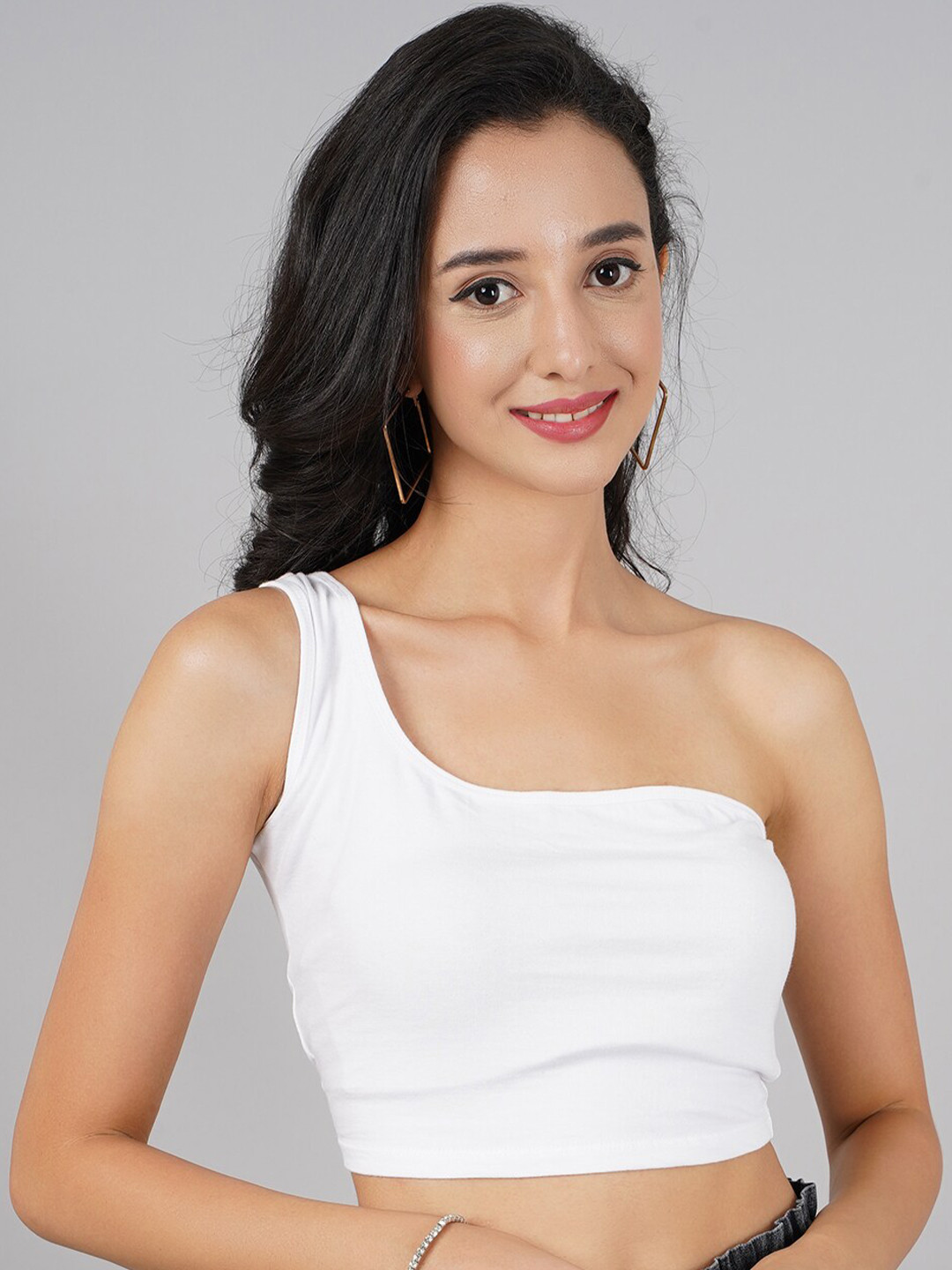 

DIVA WALK EXCLUSIVE White One Shoulder Pure Cotton Crop Top