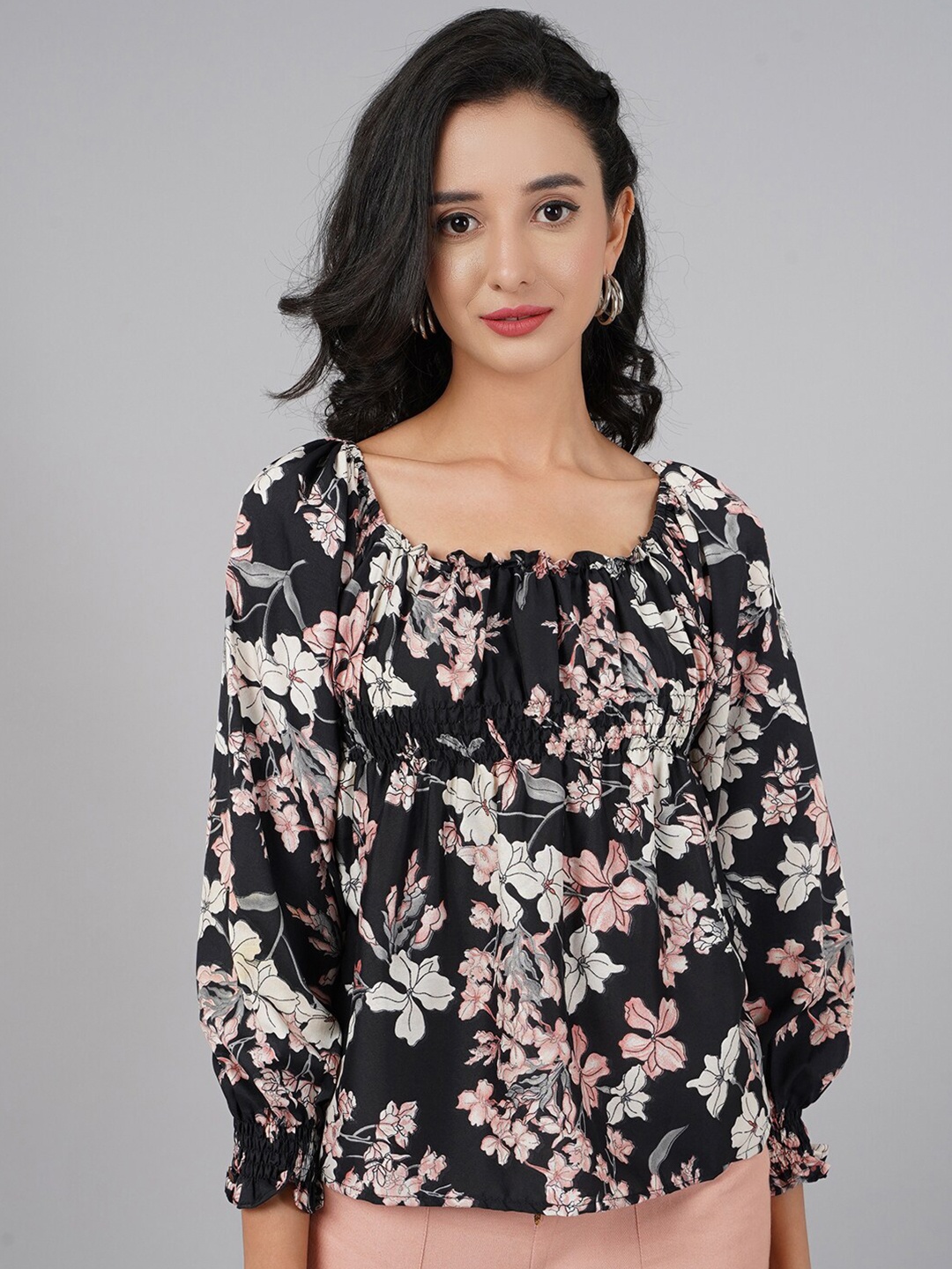 

DIVA WALK EXCLUSIVE Black & White Floral Print Crepe Top