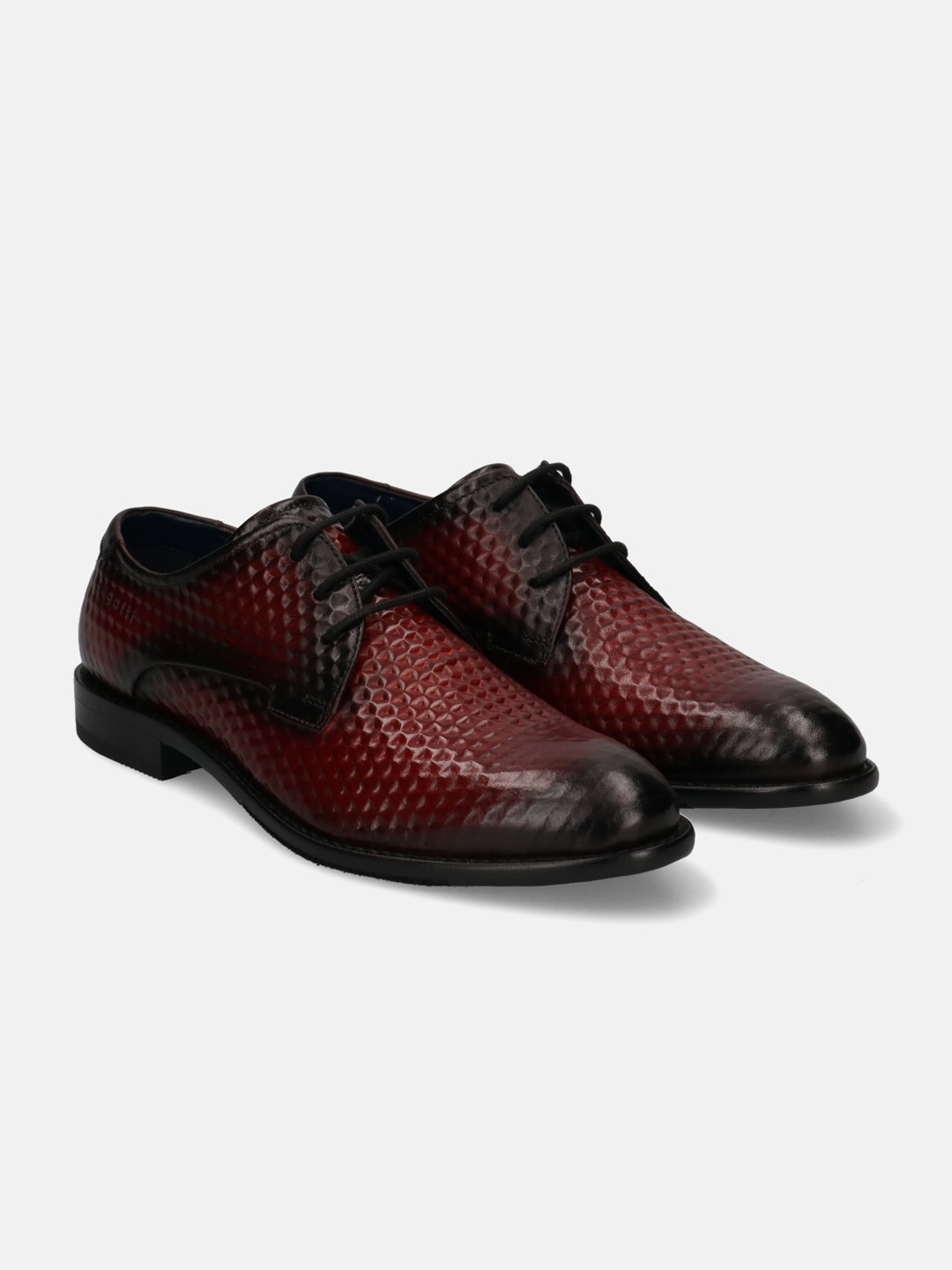 

Bugatti Men Maroon Textured Leather Formal Derbys