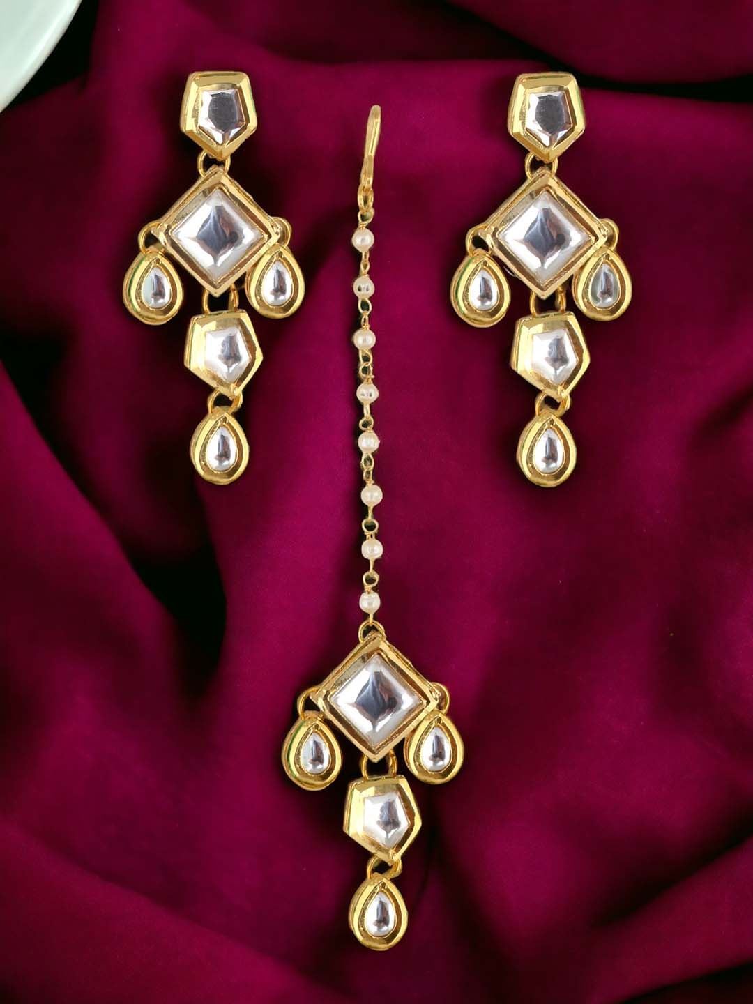 

LUCKY JEWELLERY 18k Gold-Plated White Kundan-Studded Meenakari Jewellery Set