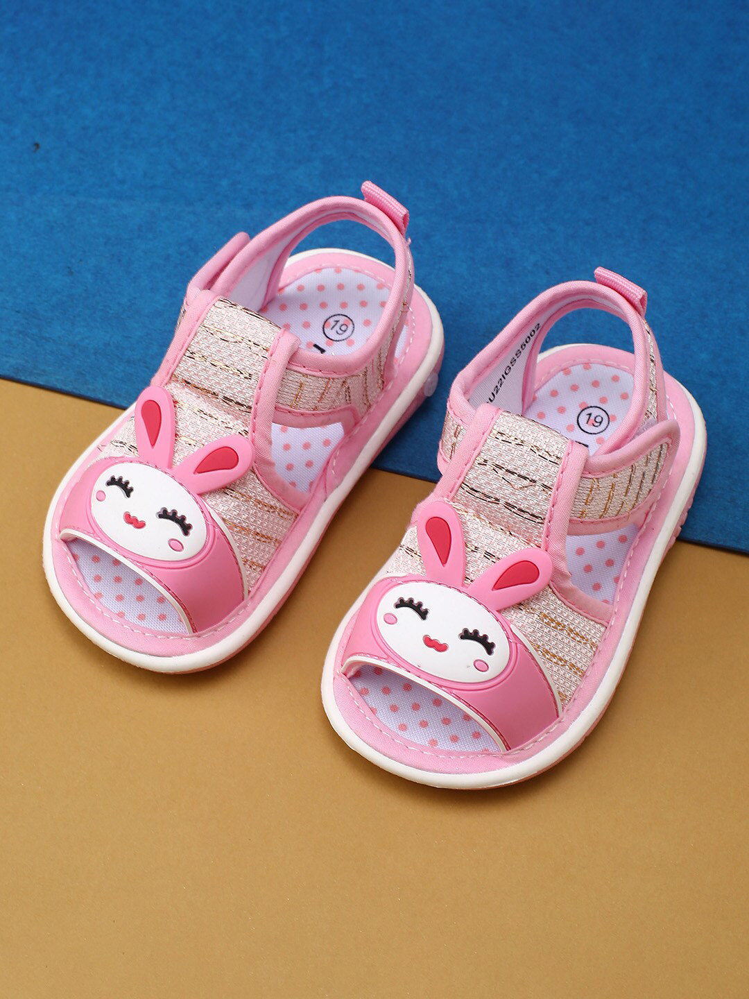 

max Girls Pink Canvas Open Toe Flats