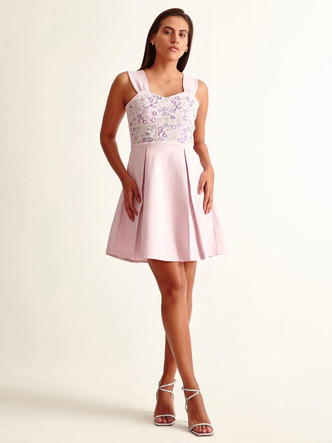 

COVER STORY Women Lavender & Green Embroidered Fit and Flare Dress