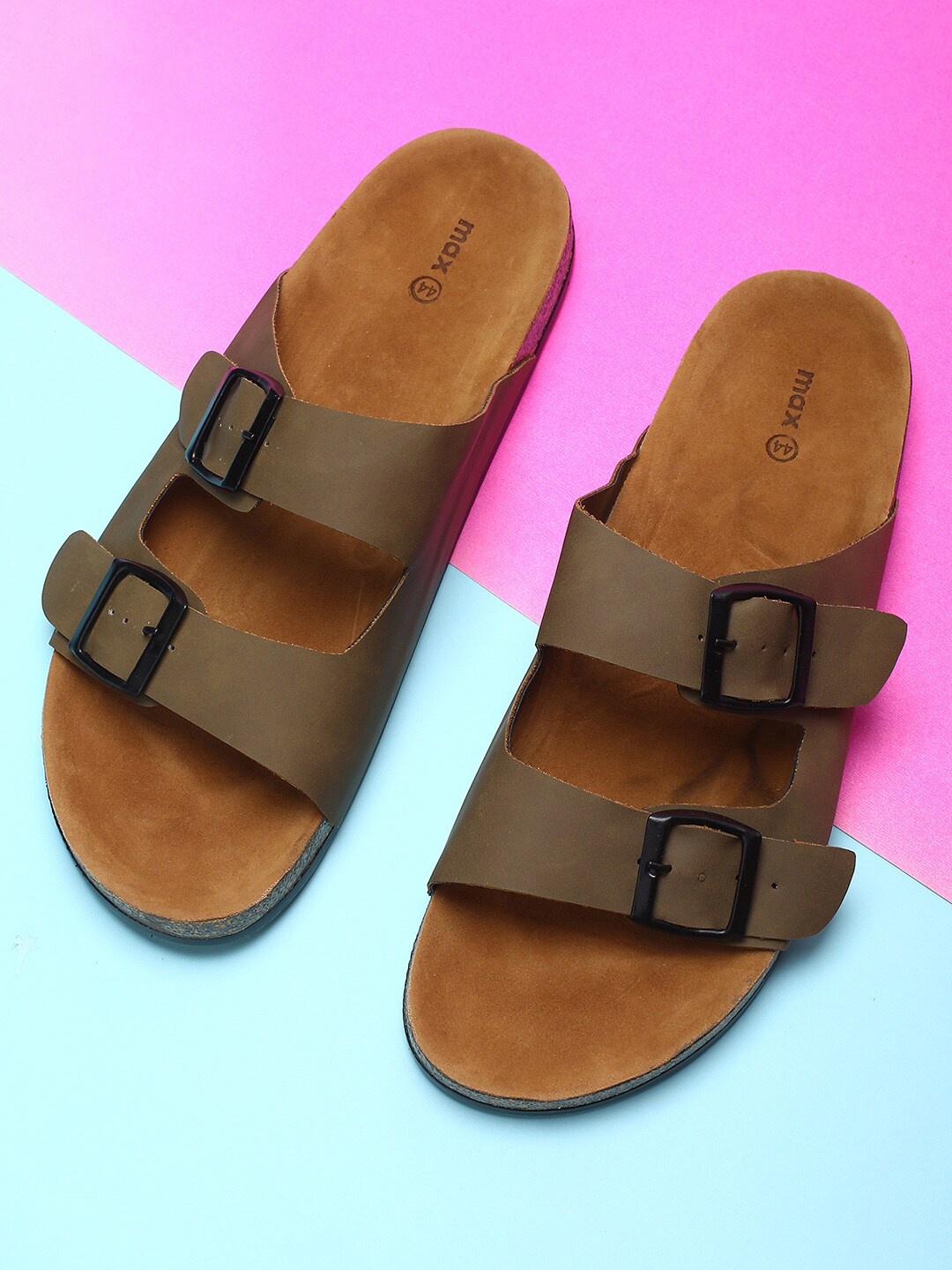 

max Men Green & Brown Comfort Sandals